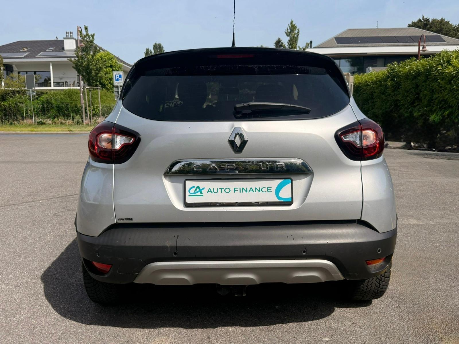 RENAULT Captur 1.2 T 16V Intens EDC-image-4
