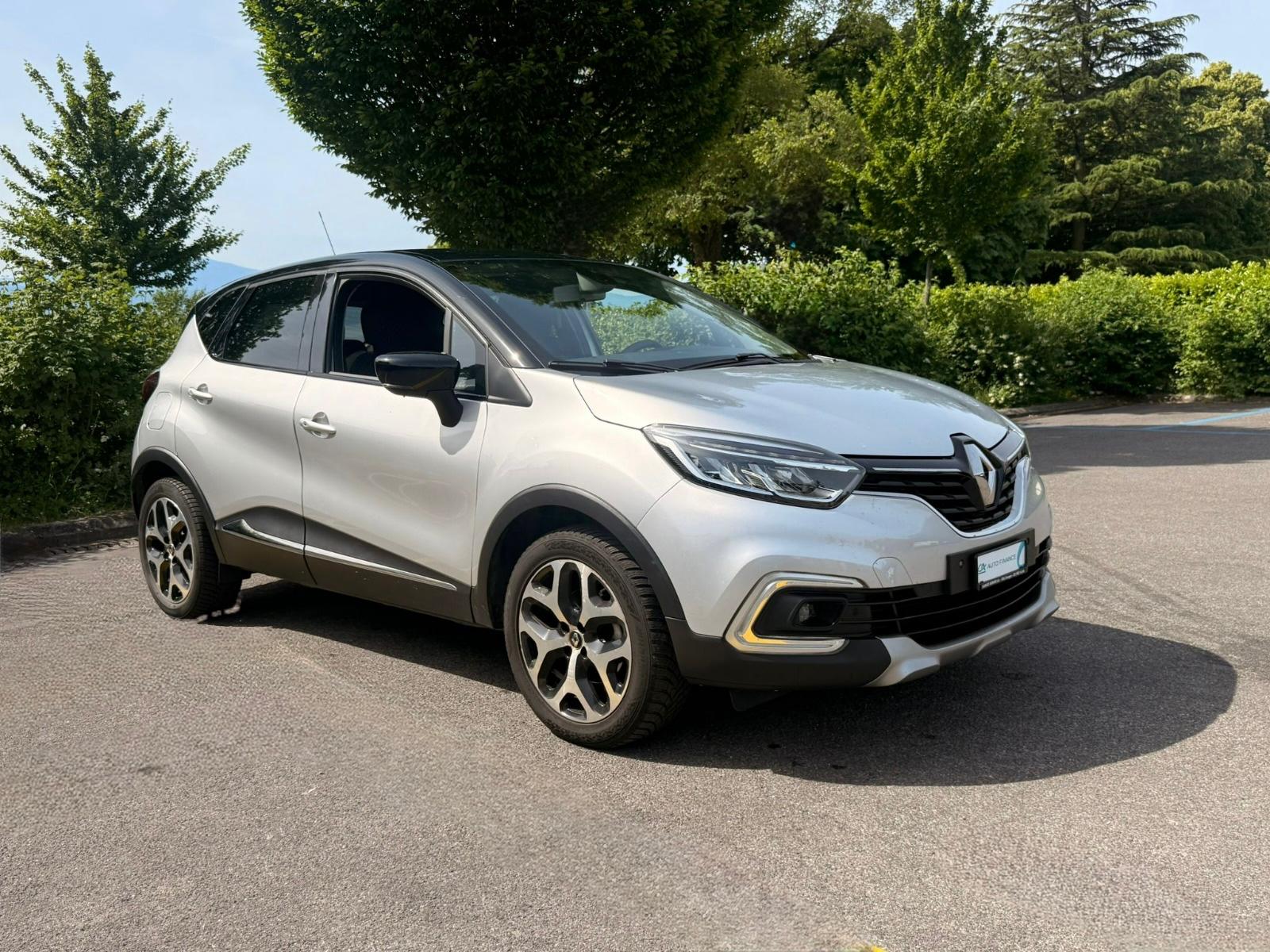 RENAULT Captur 1.2 T 16V Intens EDC-image-7