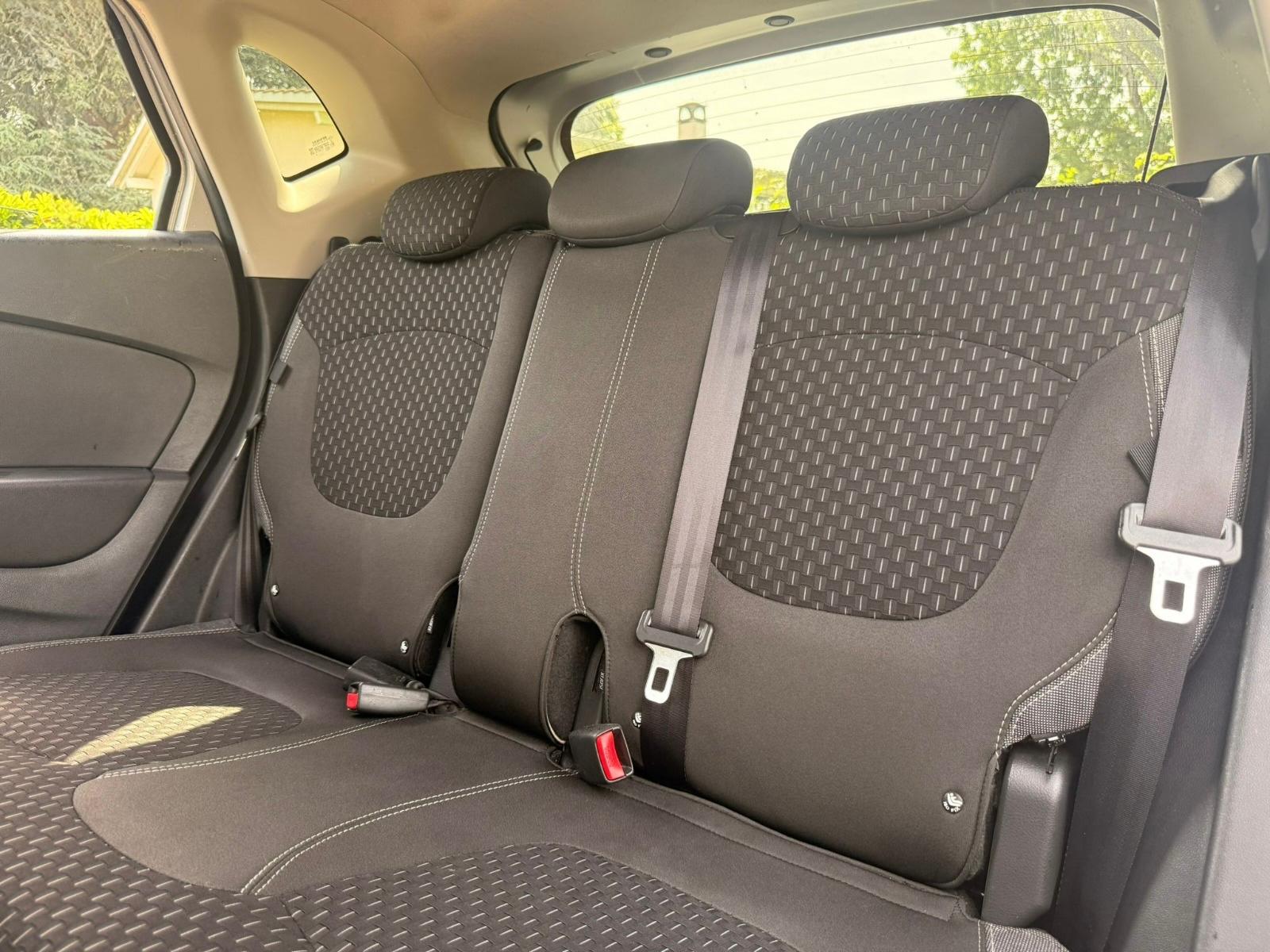 RENAULT Captur 1.2 T 16V Intens EDC-image-18