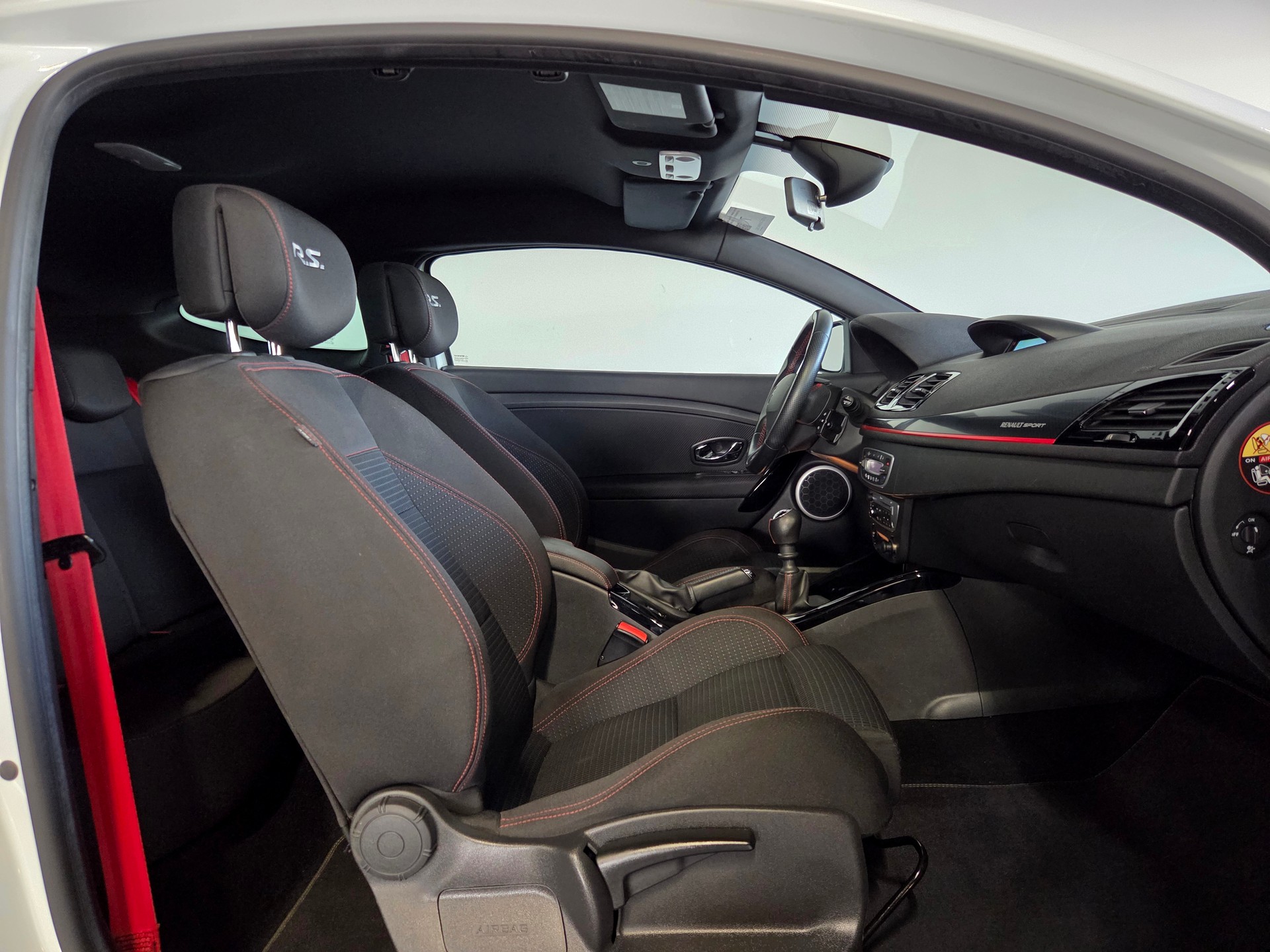 RENAULT Mégane Coupé 2.0 16V Turbo RS-image-16