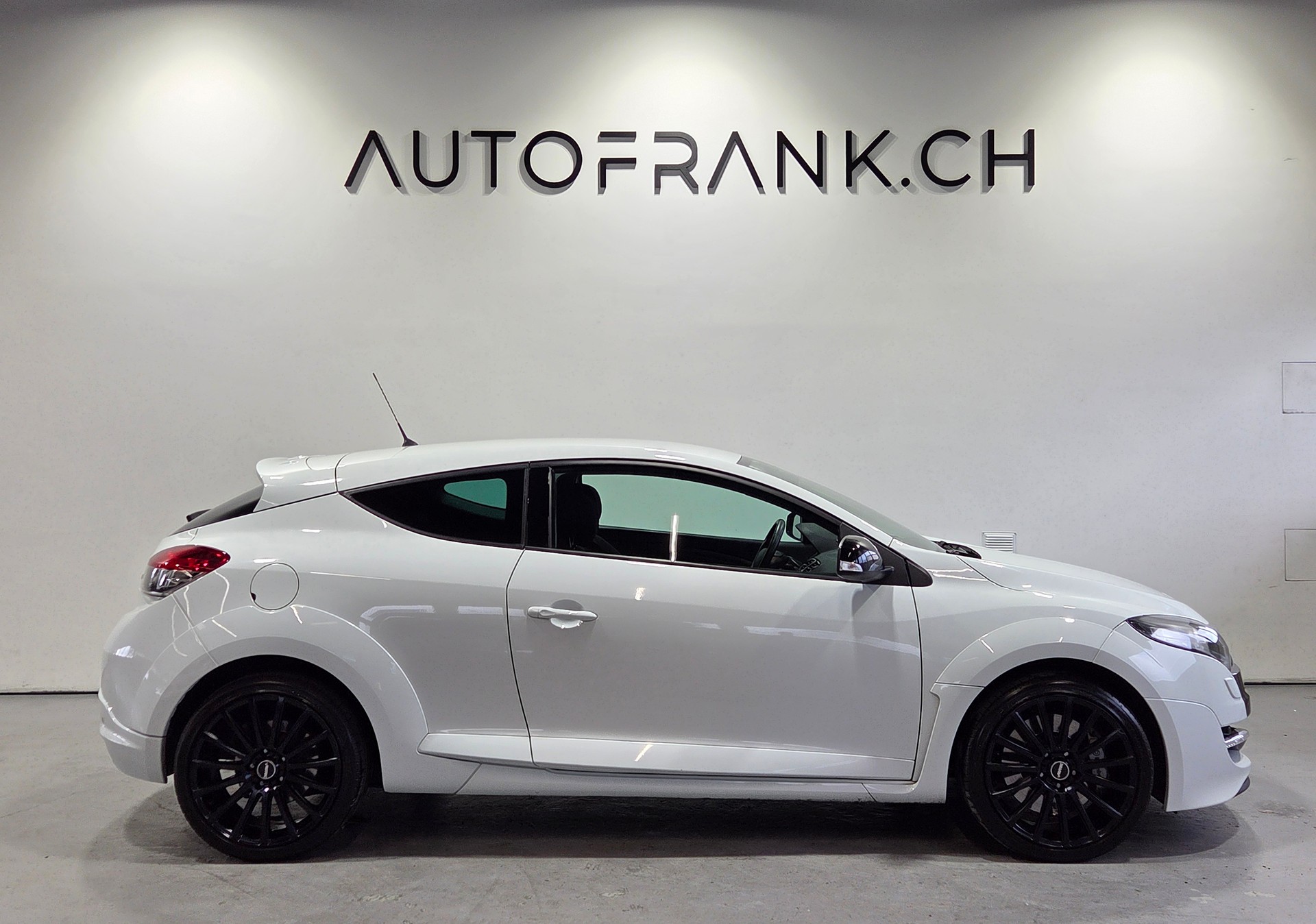 RENAULT Mégane Coupé 2.0 16V Turbo RS-showroom-element-1