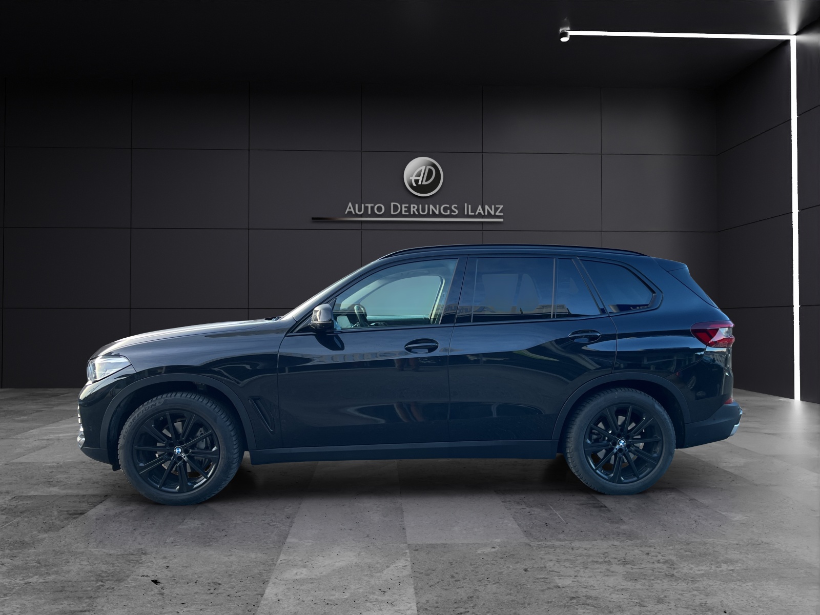 BMW X5 xDrive 48V 40i Steptronic-image-4