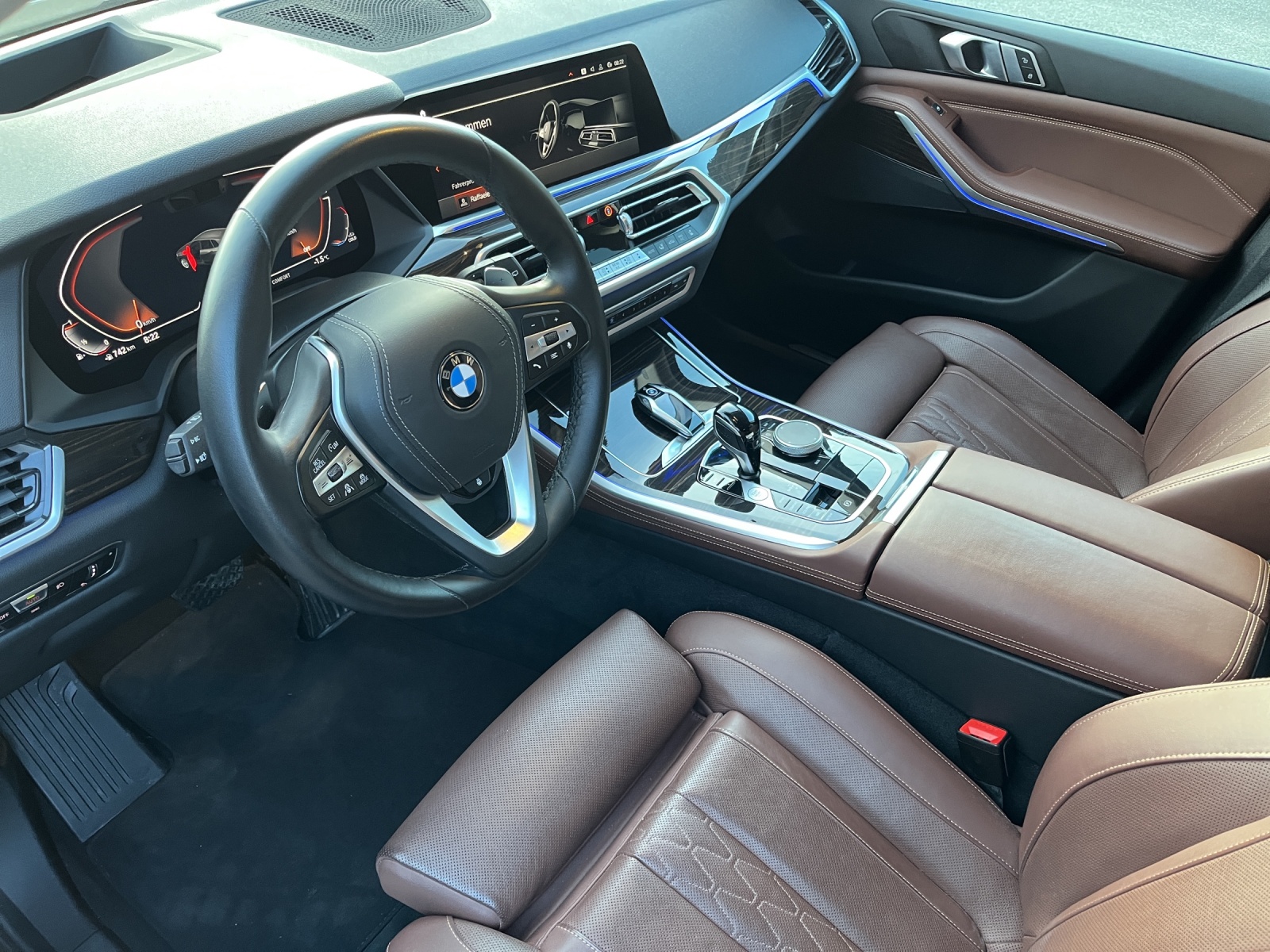 BMW X5 xDrive 48V 40i Steptronic-image-8