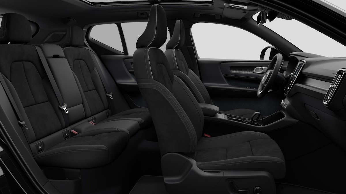 VOLVO EX40 82kWh Twin Motor AWD Xcentric Edition-image-13