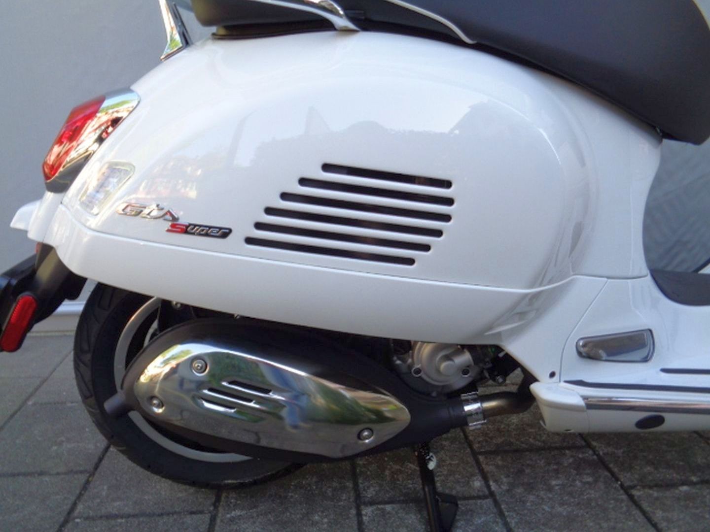 PIAGGIO VESPA GTS 310 E5-image-9