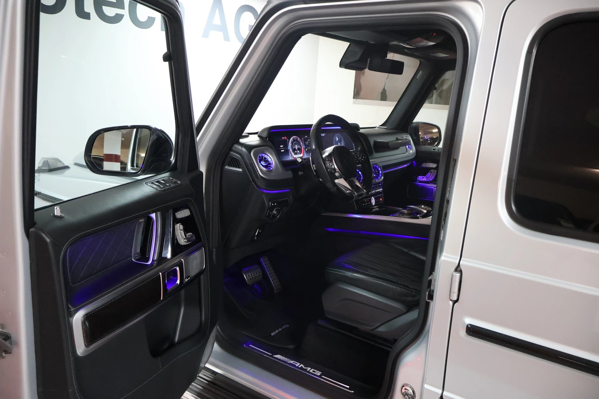 MERCEDES-BENZ G 63 AMG Speedshift Plus G-Tronic-image-4