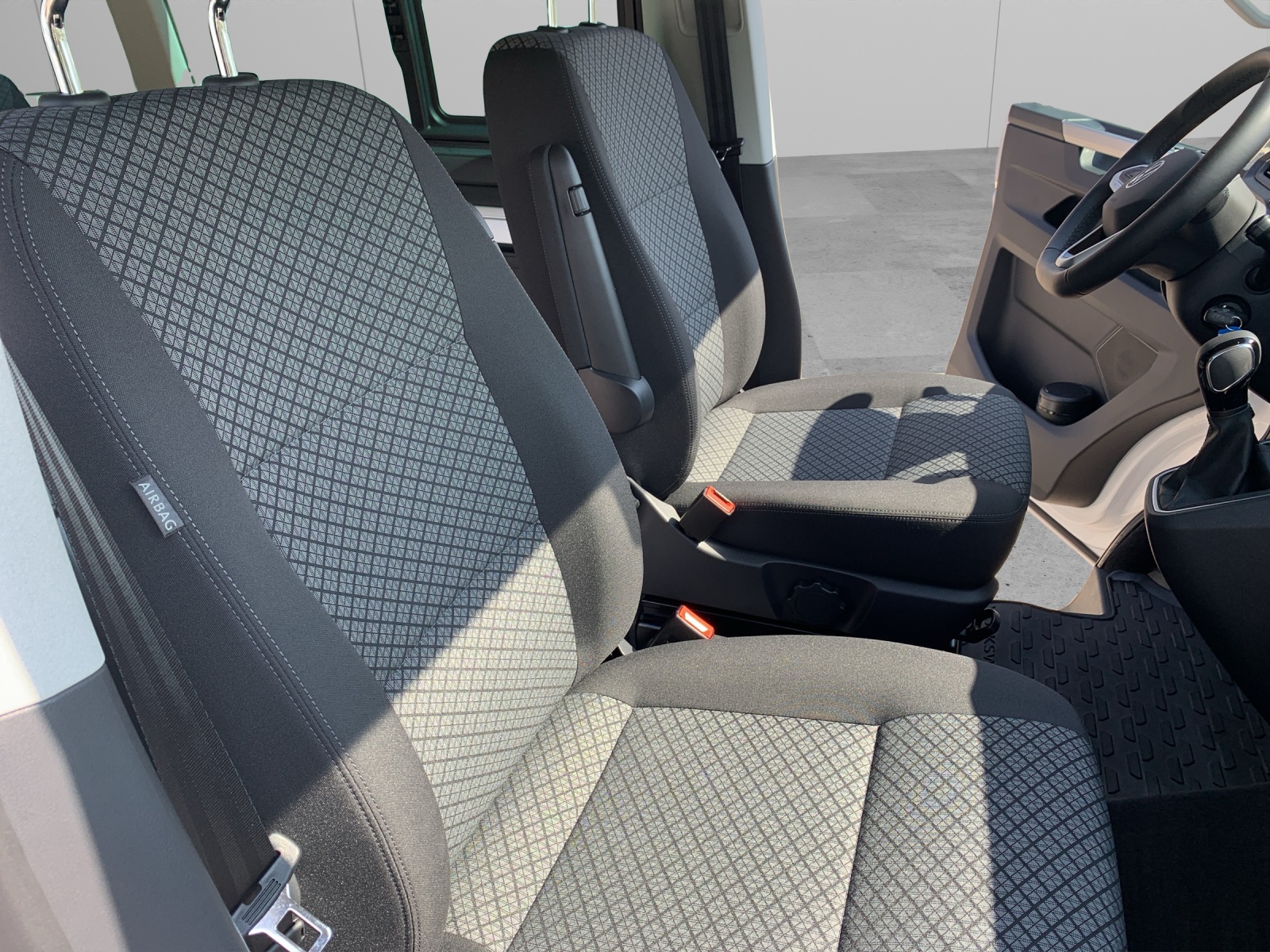 VW California beach 4X4 AUTOAMAT/ 500KM !!!-image-7