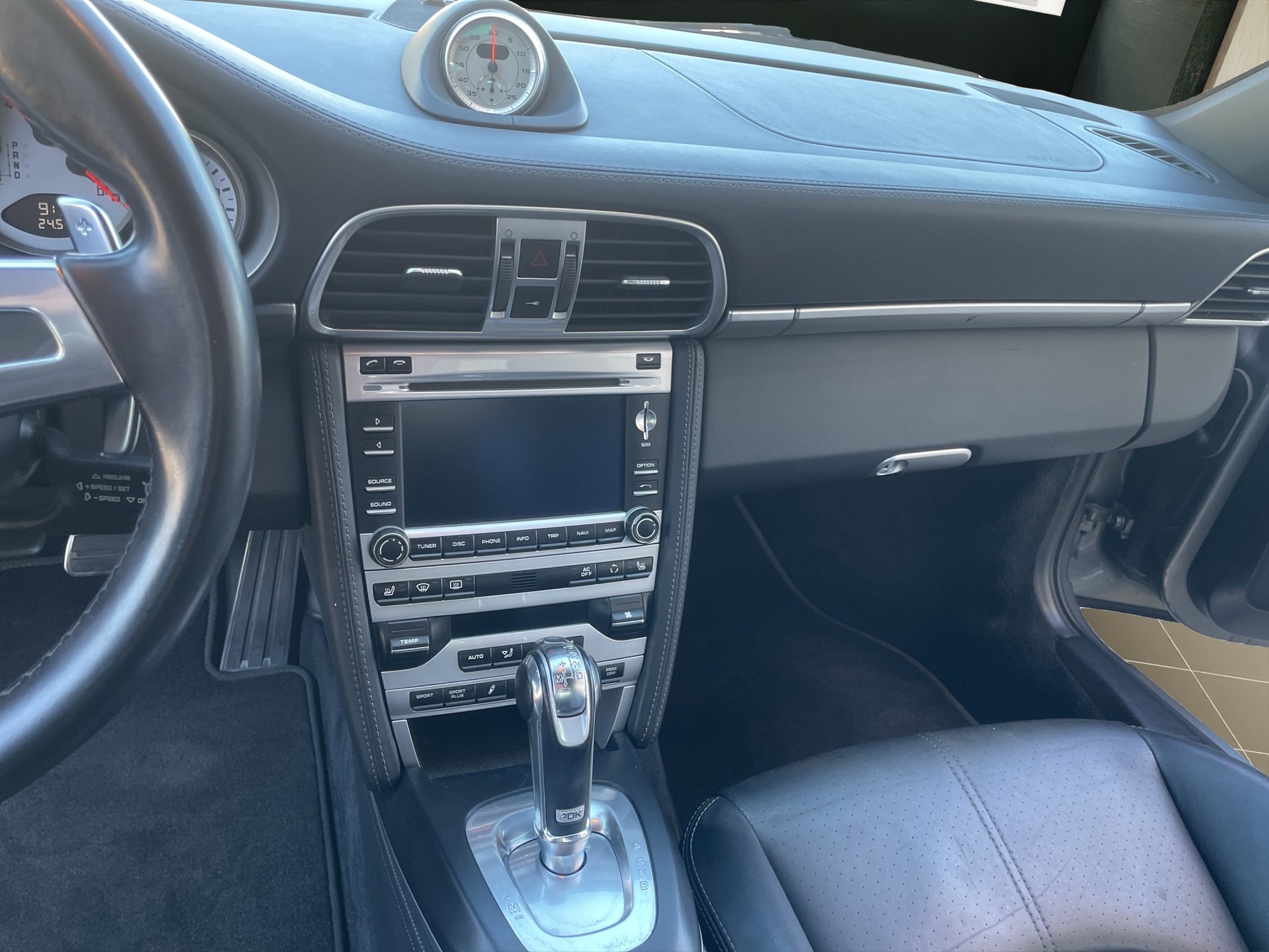 PORSCHE 911 Cabrio Carrera 4S PDK-image-11