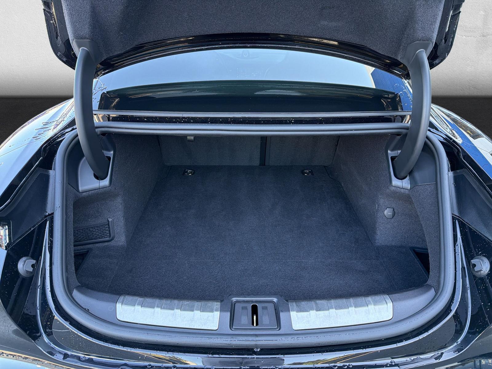 PORSCHE Taycan Turbo (CH)-image-10