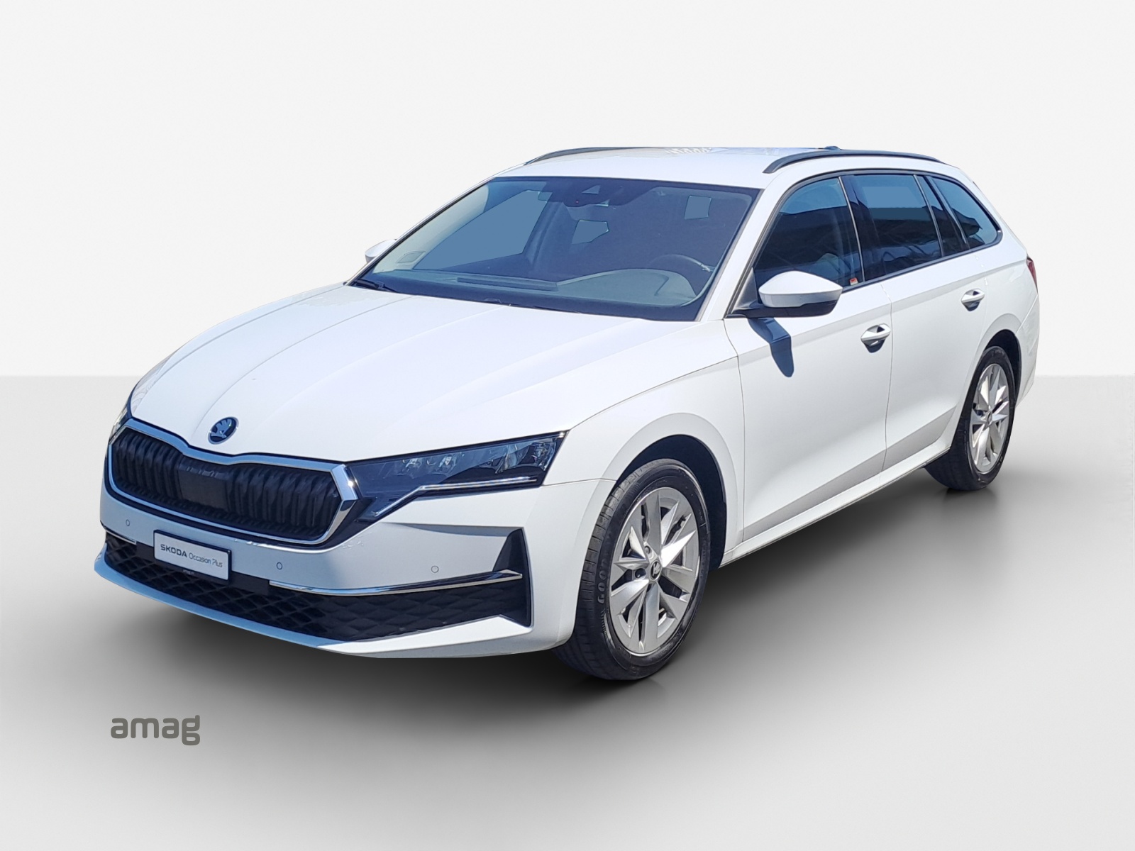 SKODA Octavia Combi 1.5 TSI mHEV DSG Dynamic