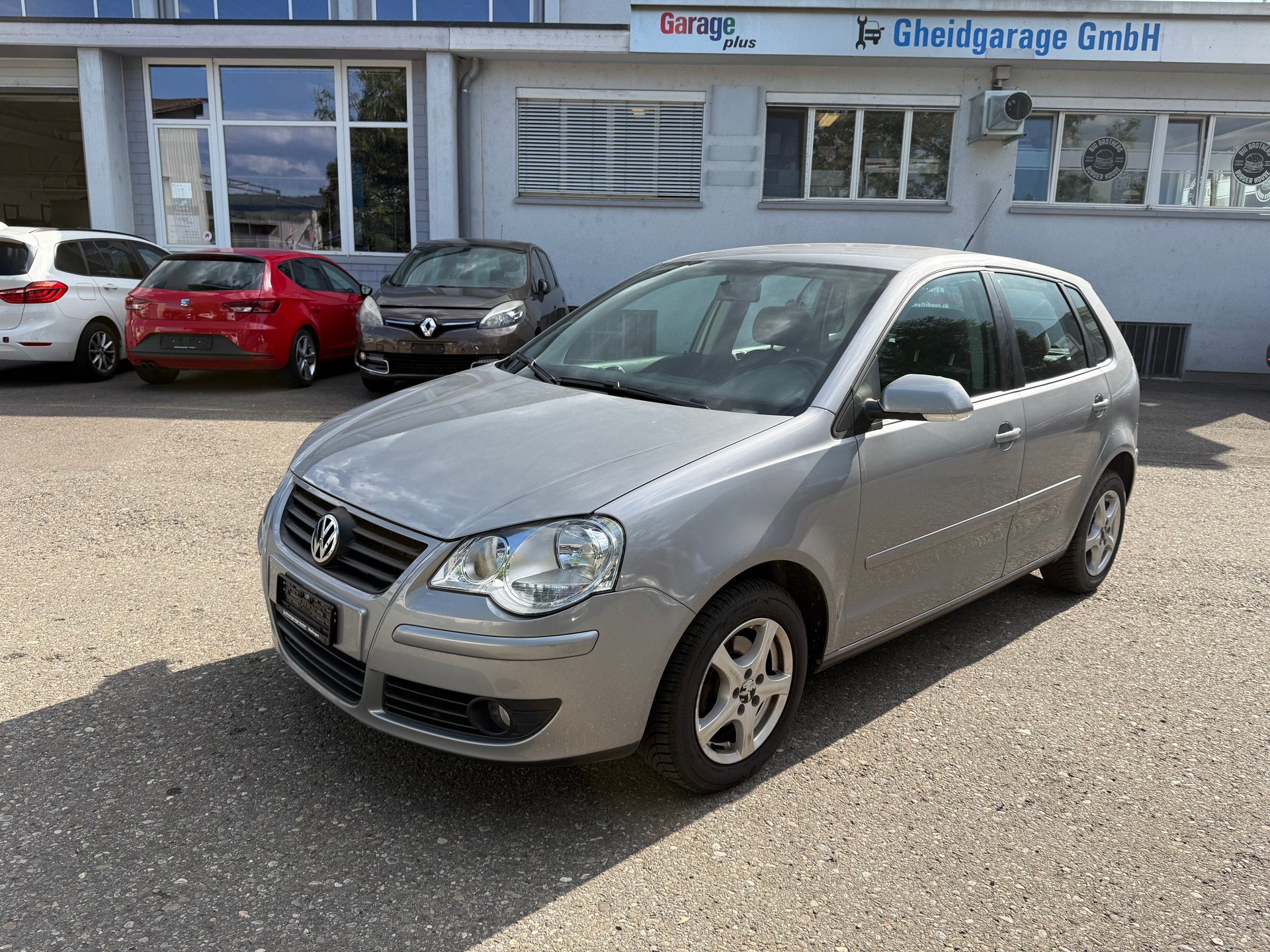 VW Polo 1.4 16V Comfortline Automatic-showroom-element-1