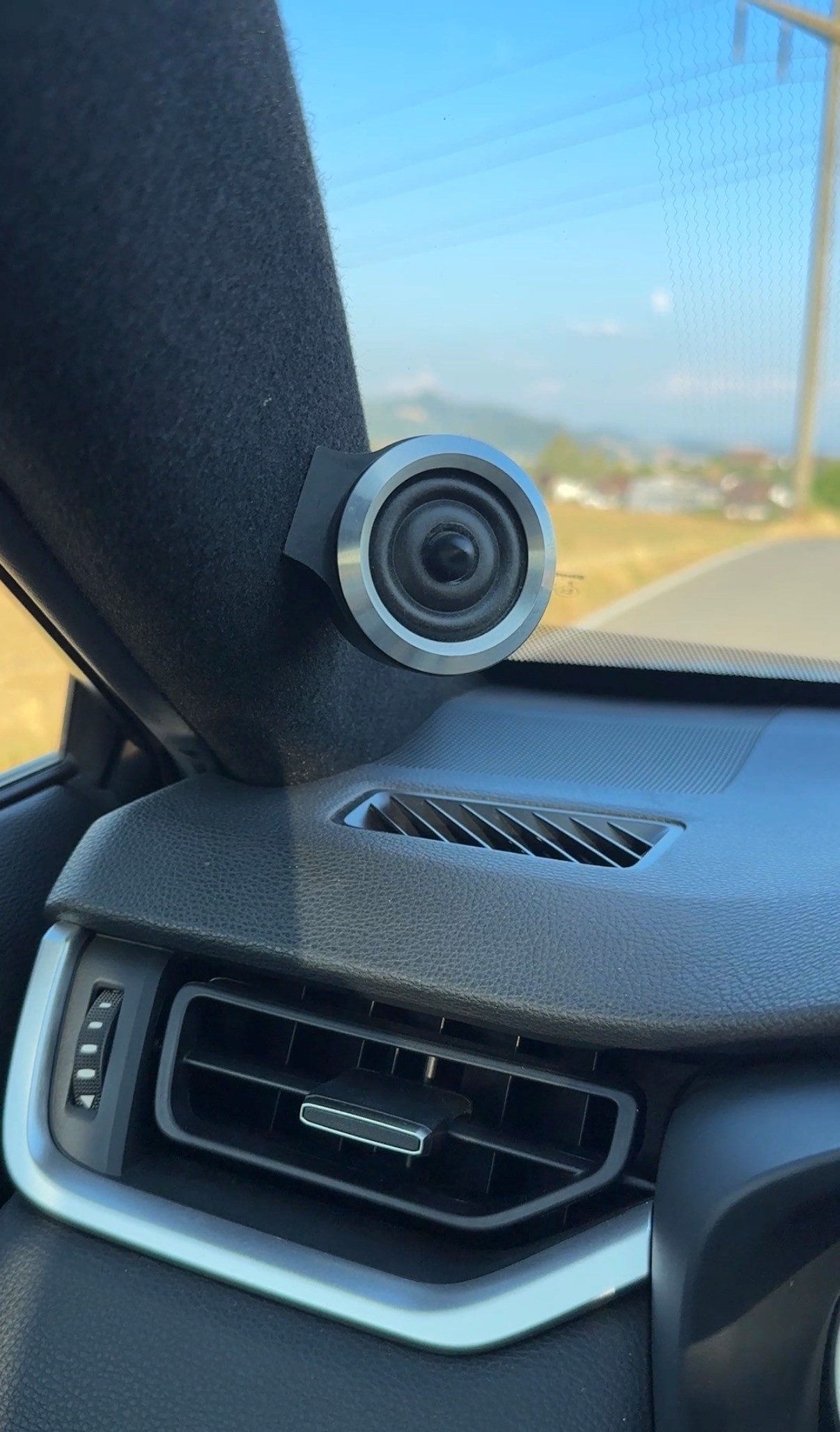 TOYOTA 2.5 HEV Style-image-14