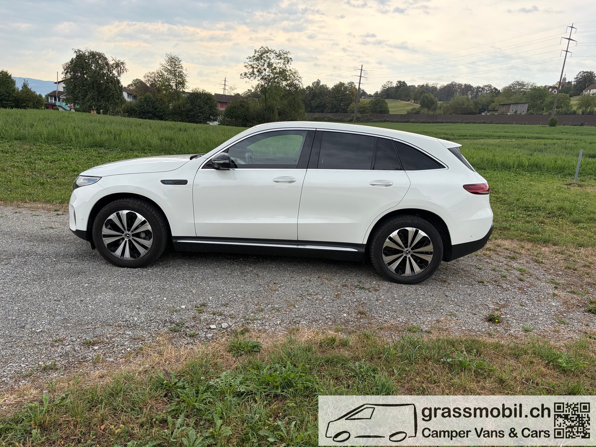 MERCEDES-BENZ EQC 400 4Matic EQ Star-image-5