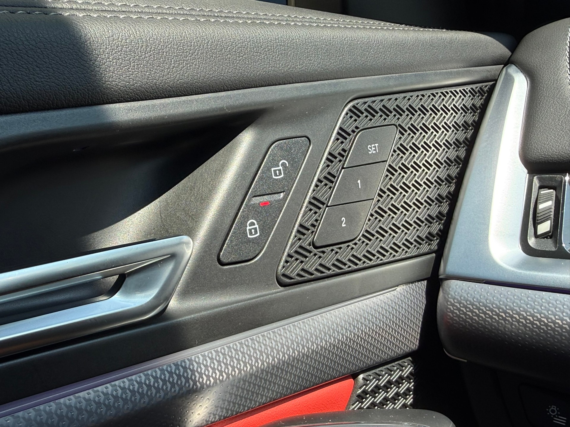 BMW X1 20d xDrive MSport-image-24