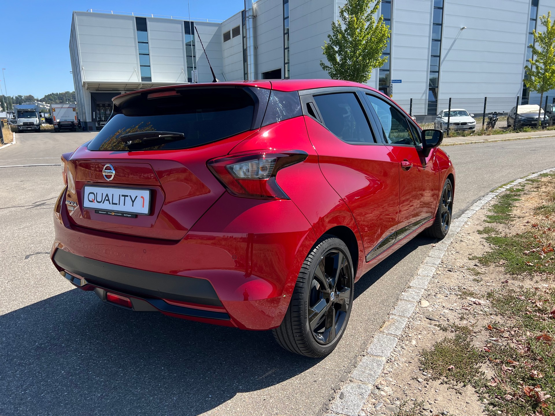 NISSAN Micra IG-T100 Xtronic Tekna AVM+LED+Leder Insp.Red-image-9