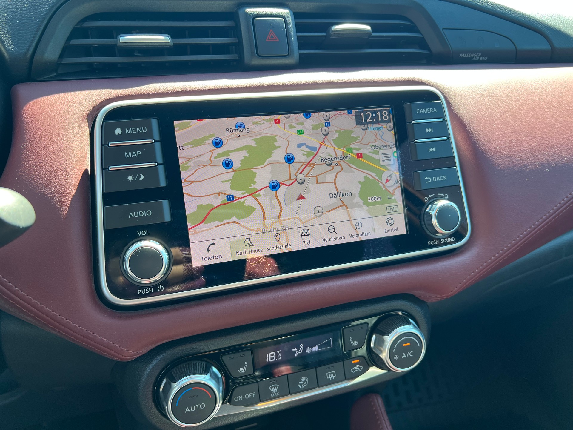 NISSAN Micra IG-T100 Xtronic Tekna AVM+LED+Leder Insp.Red-image-19