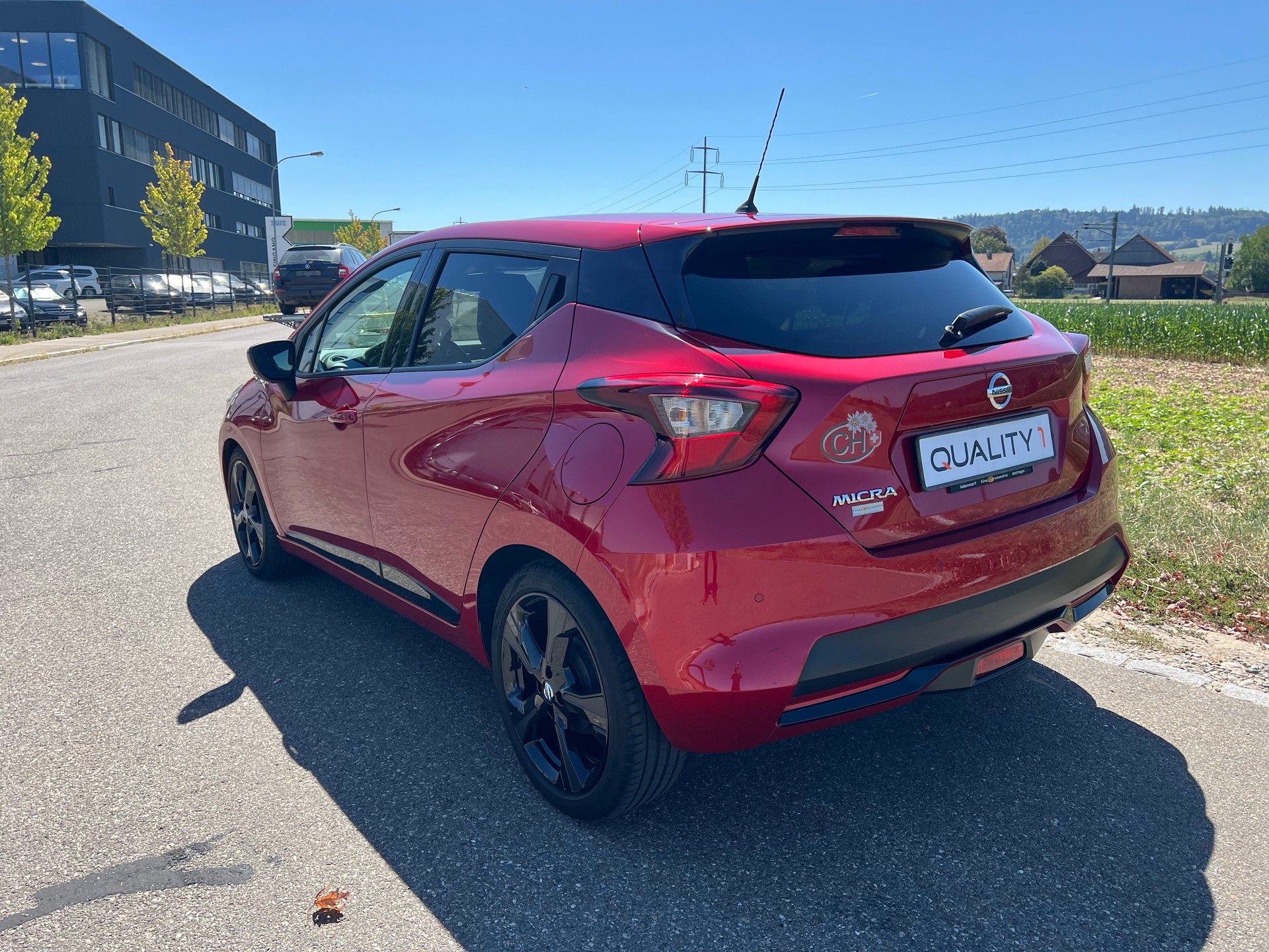NISSAN Micra IG-T100 Xtronic Tekna AVM+LED+Leder Insp.Red-image-5