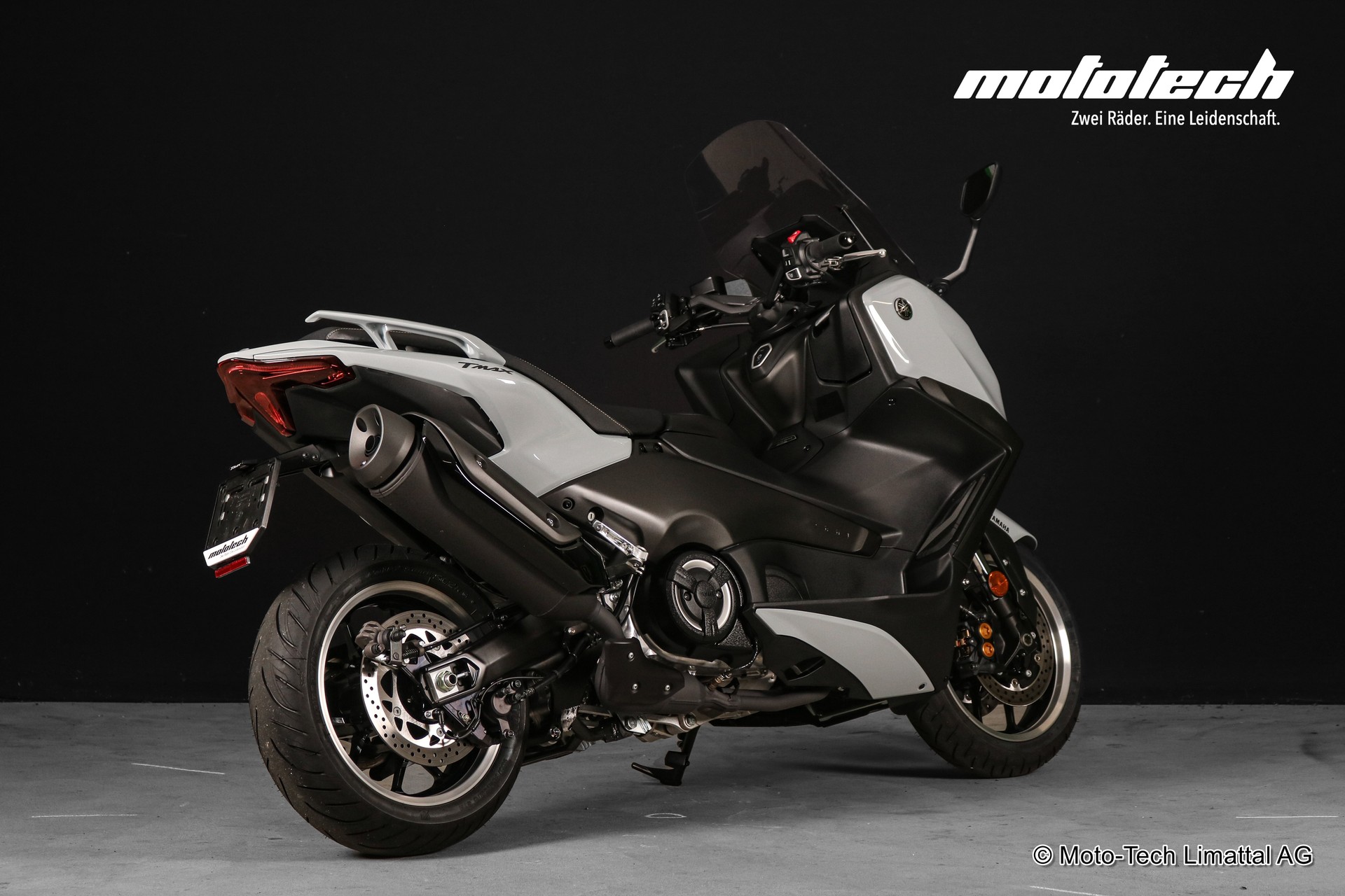 YAMAHA T-MAX Tech-Max XP 560-image-2