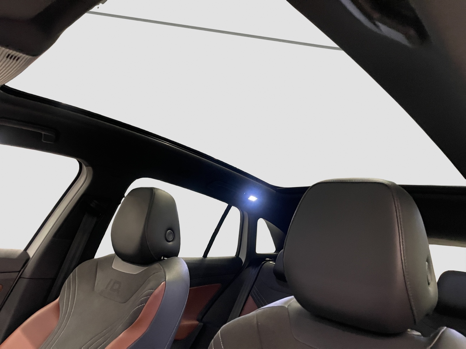 VW ID.4 Pro Performance 77 kWh-image-15
