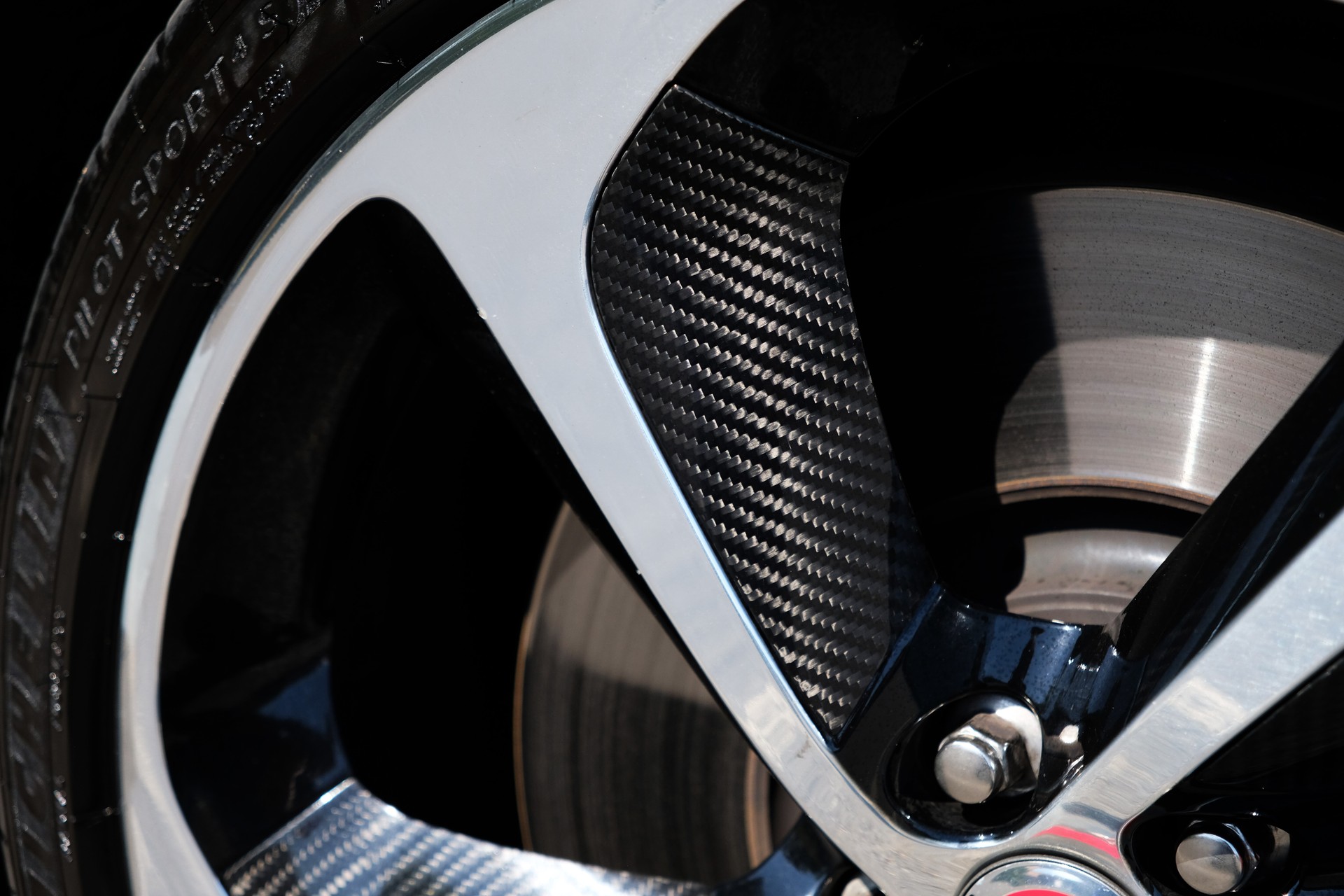 JAGUAR F-Type Coupé R 5.0 V8 S/C AWD-image-10