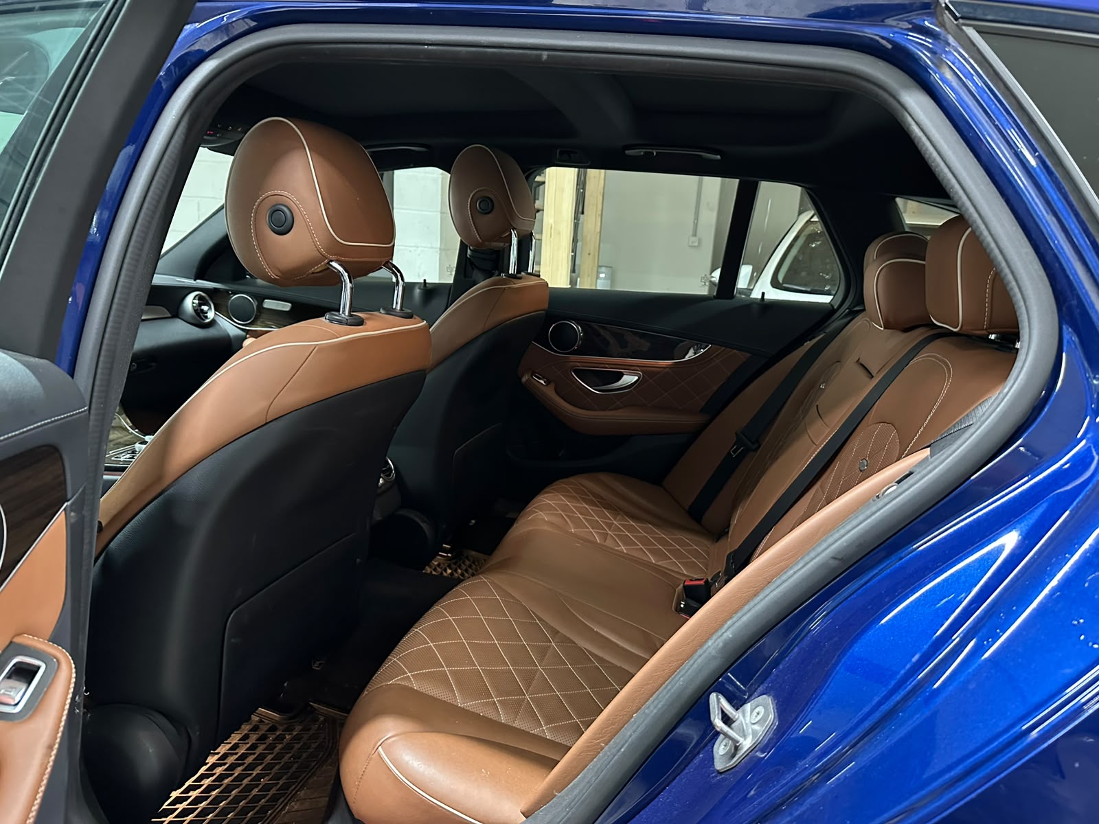 MERCEDES-BENZ C 43 AMG 4Matic 9G-Tronic-image-7