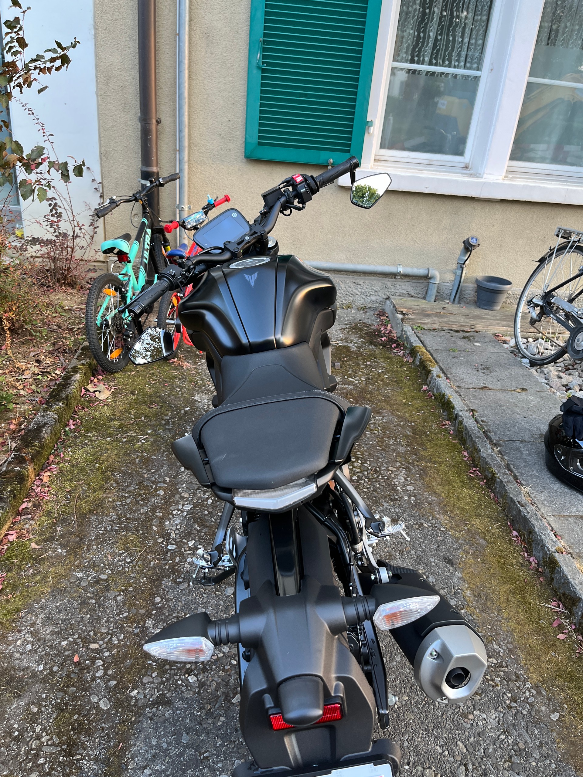 YAMAHA MT-125 ABS-image-3