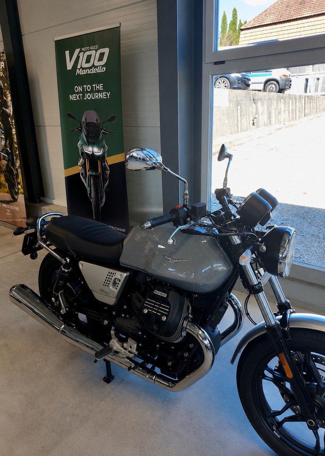 MOTO GUZZI Milano-image-7