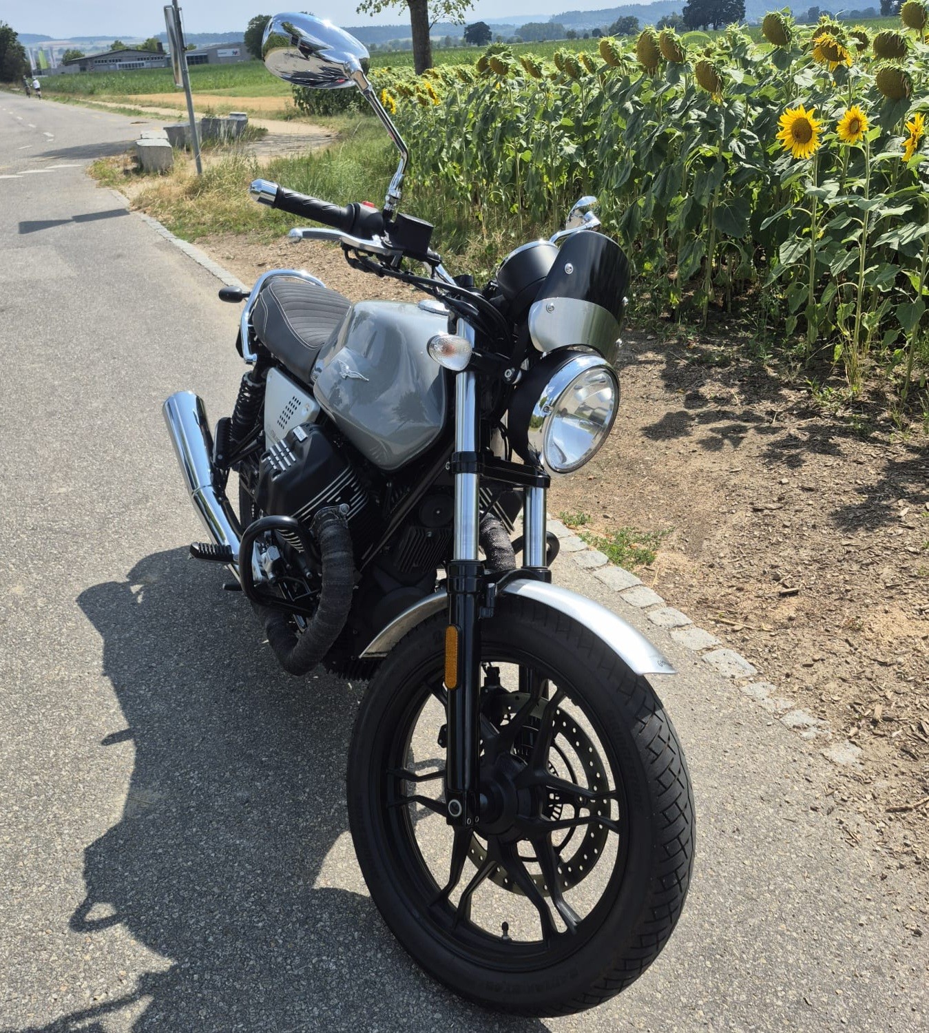 MOTO GUZZI Milano-image-2