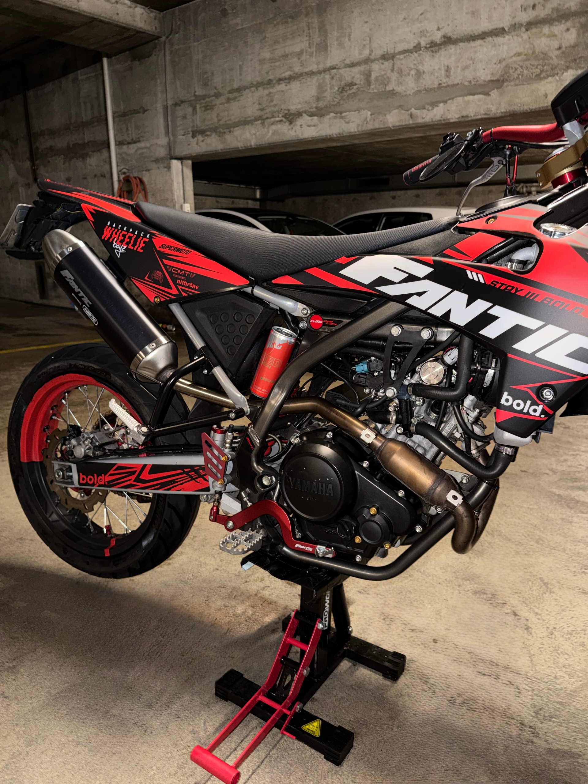 FANTIC XMF 125 Motard-image-4
