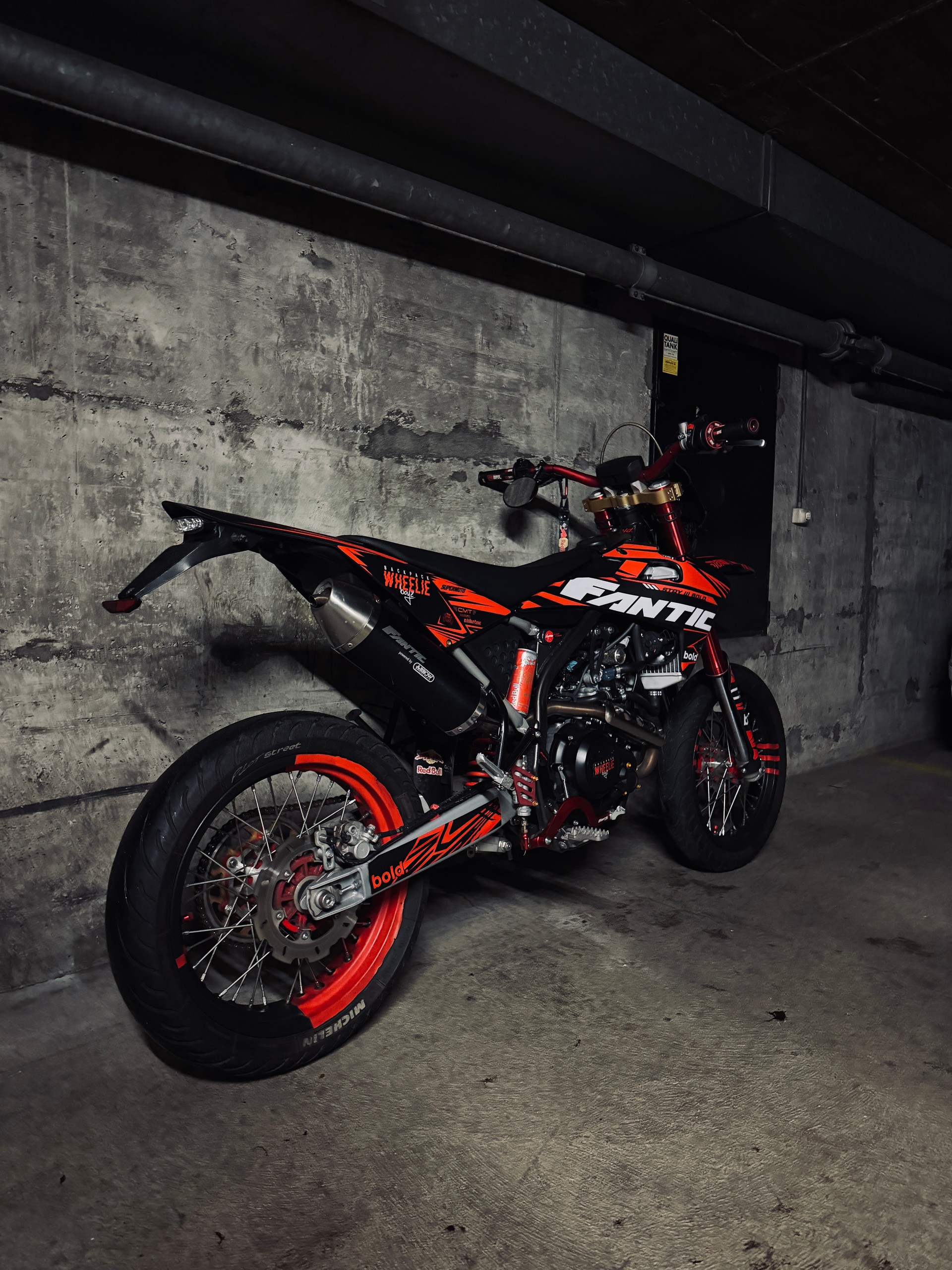 FANTIC XMF 125 Motard-image-2