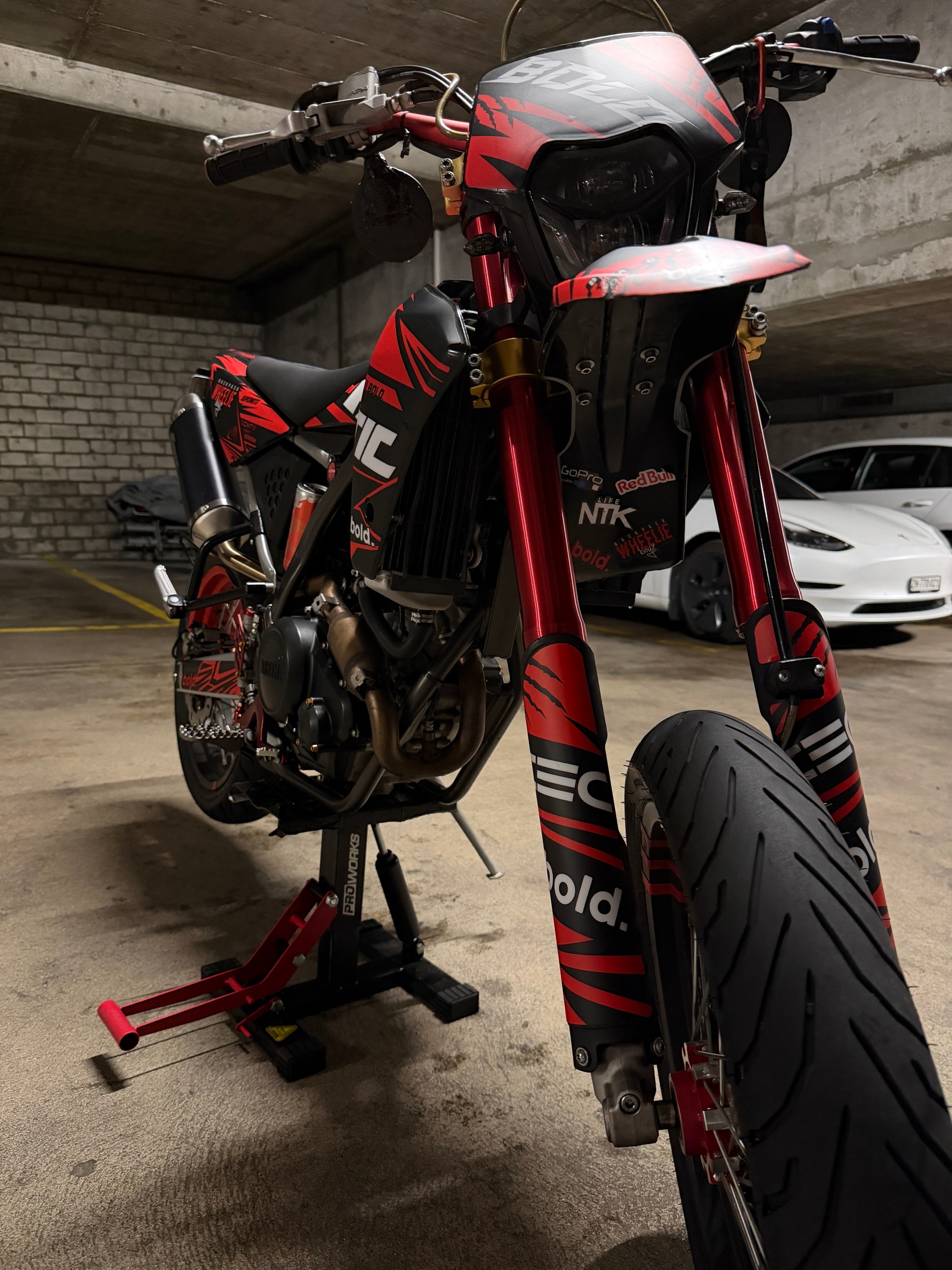 FANTIC XMF 125 Motard-image-12