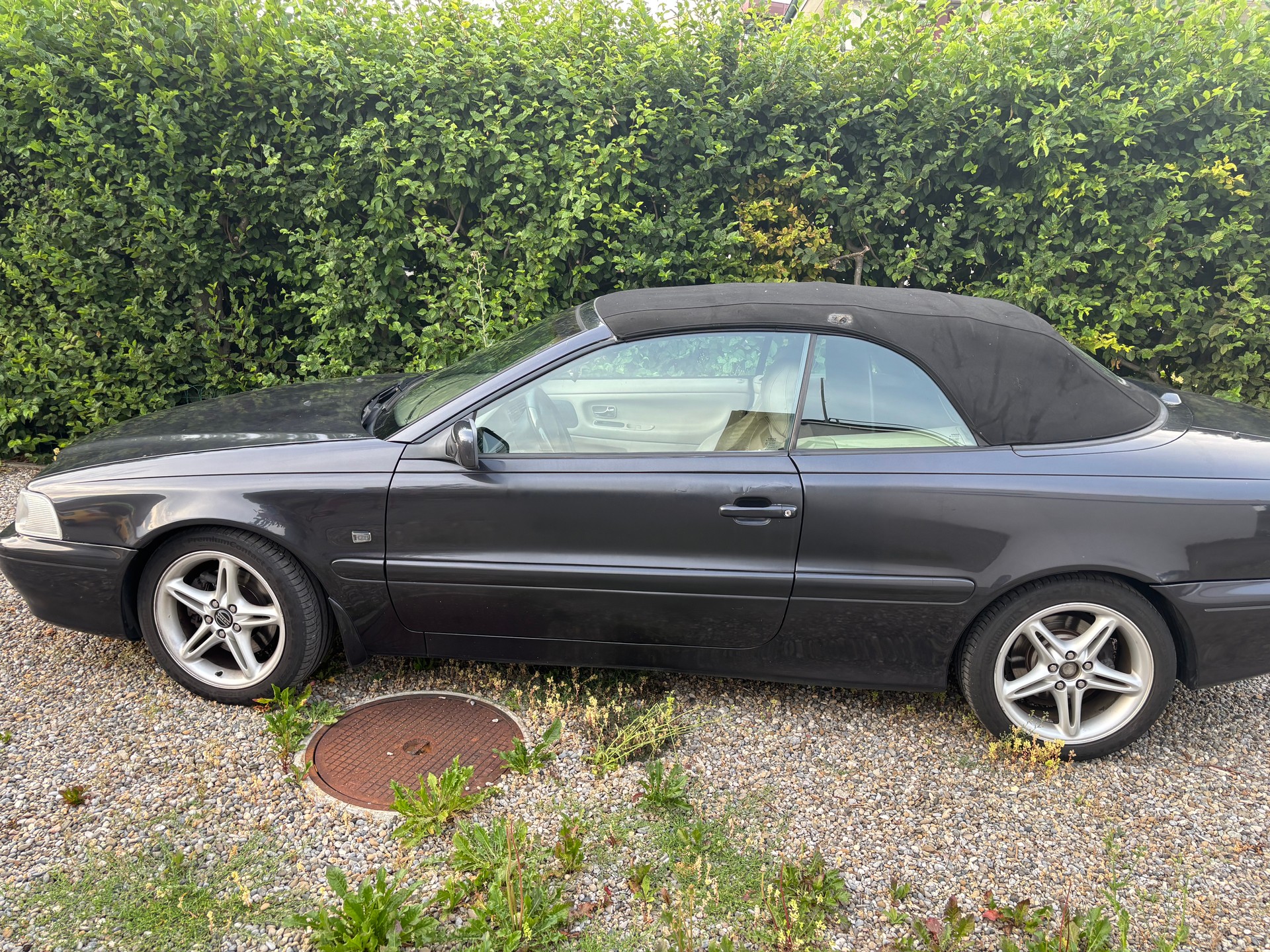VOLVO 2.4 T-image-1