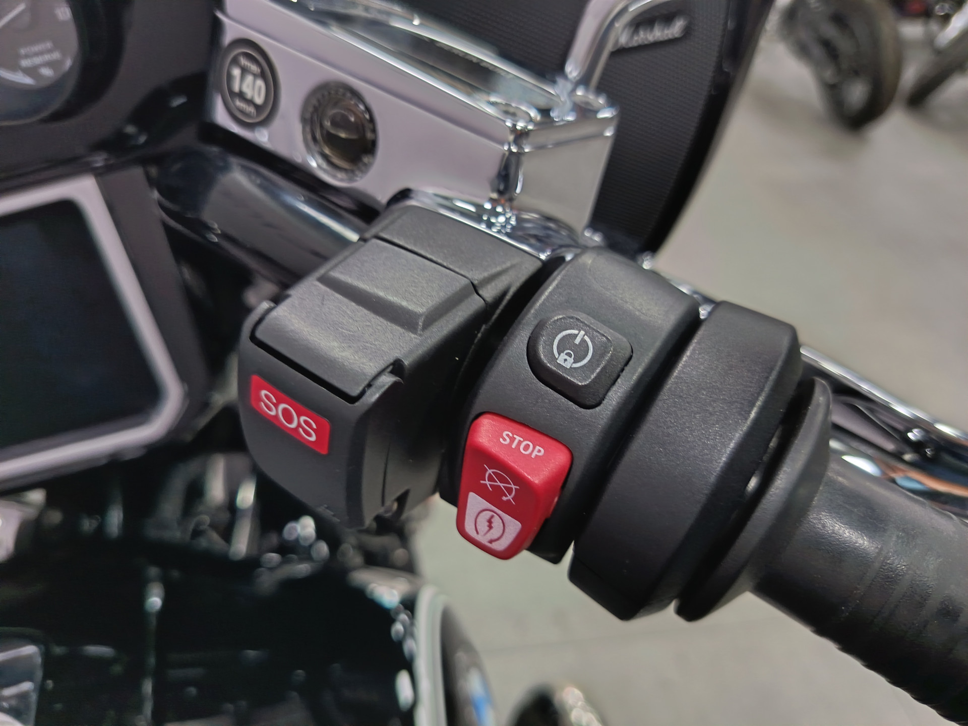 BMW R 18 B-image-7