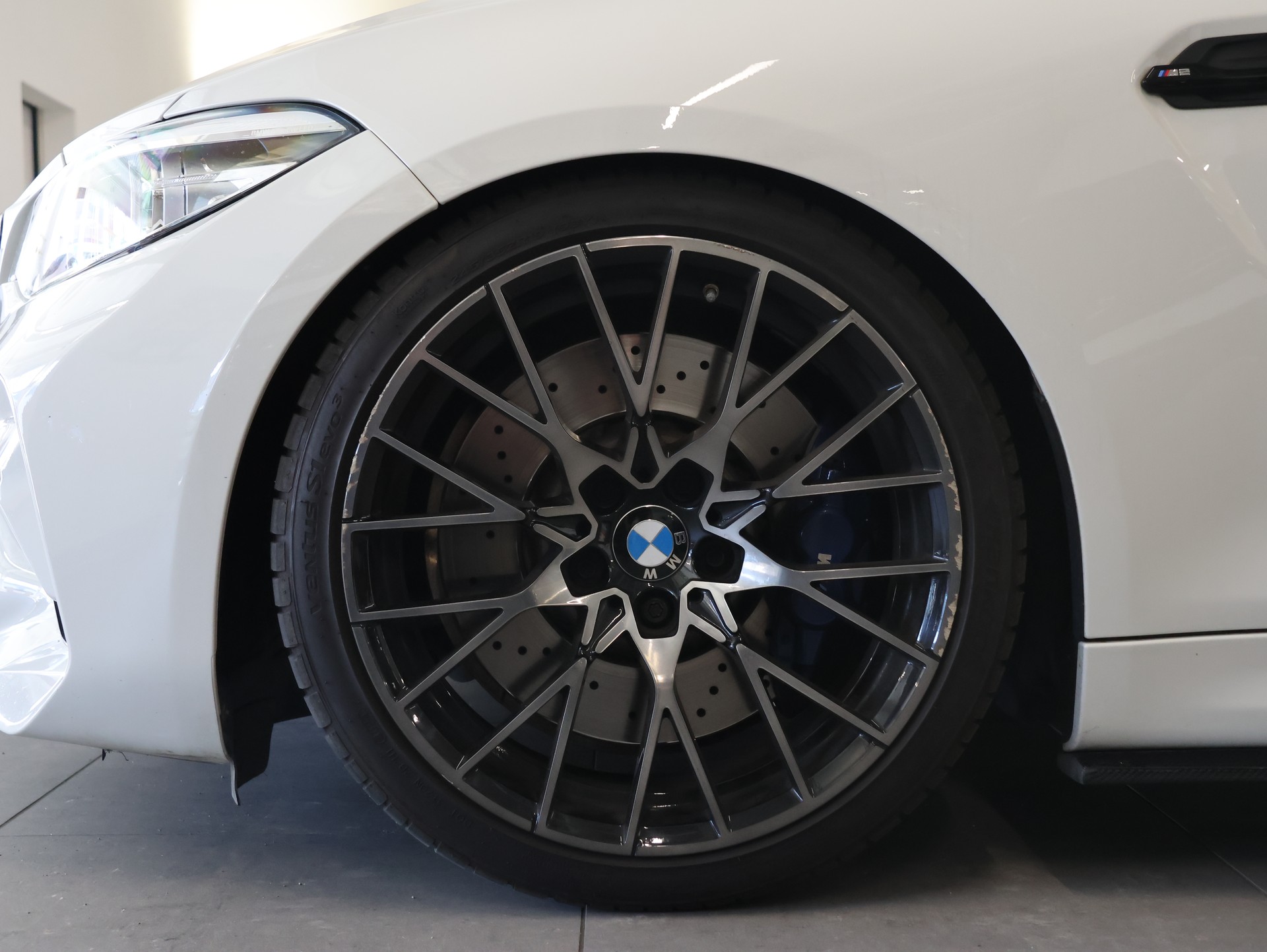 BMW M2 Competition *Grail Auspuff* *Panoramadach* *Harman/Kardon*-image-5