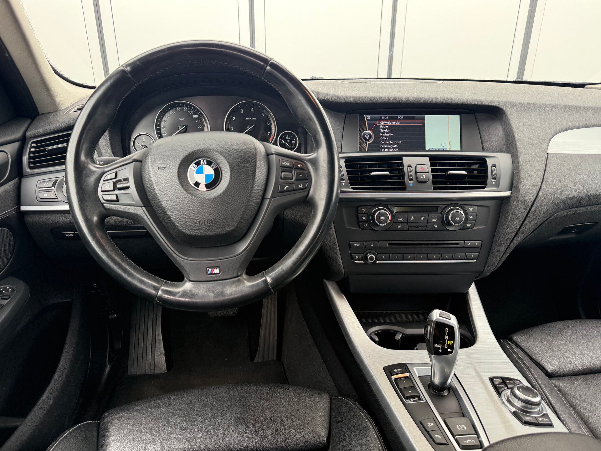 BMW X3 xDrive 35i Steptronic-image-6