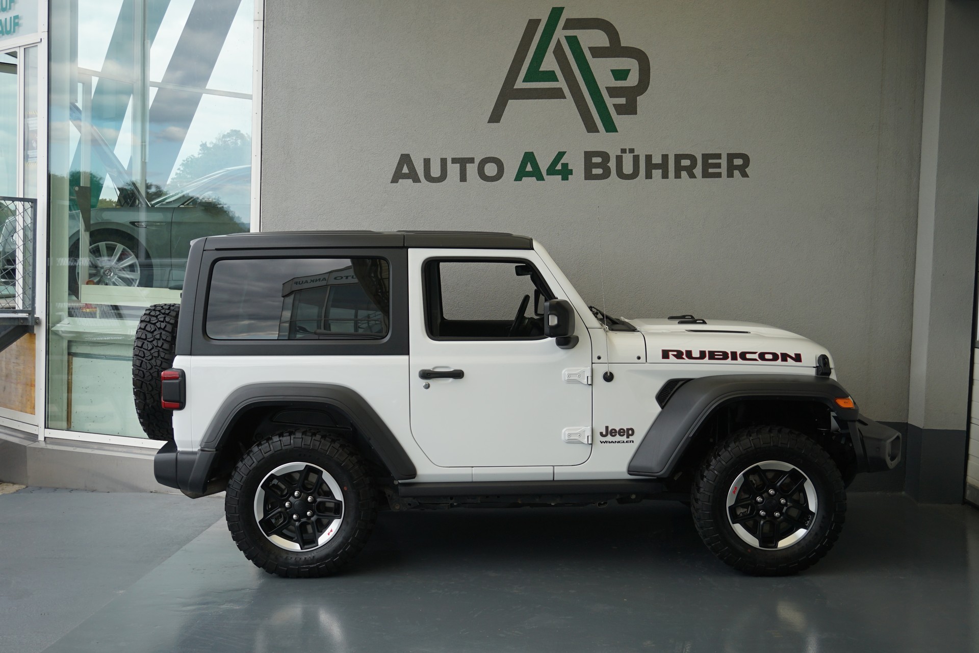 JEEP Wrangler 2.0 Turbo 272 PS Rubicon CH-Auto mit Gratisservice-image-4