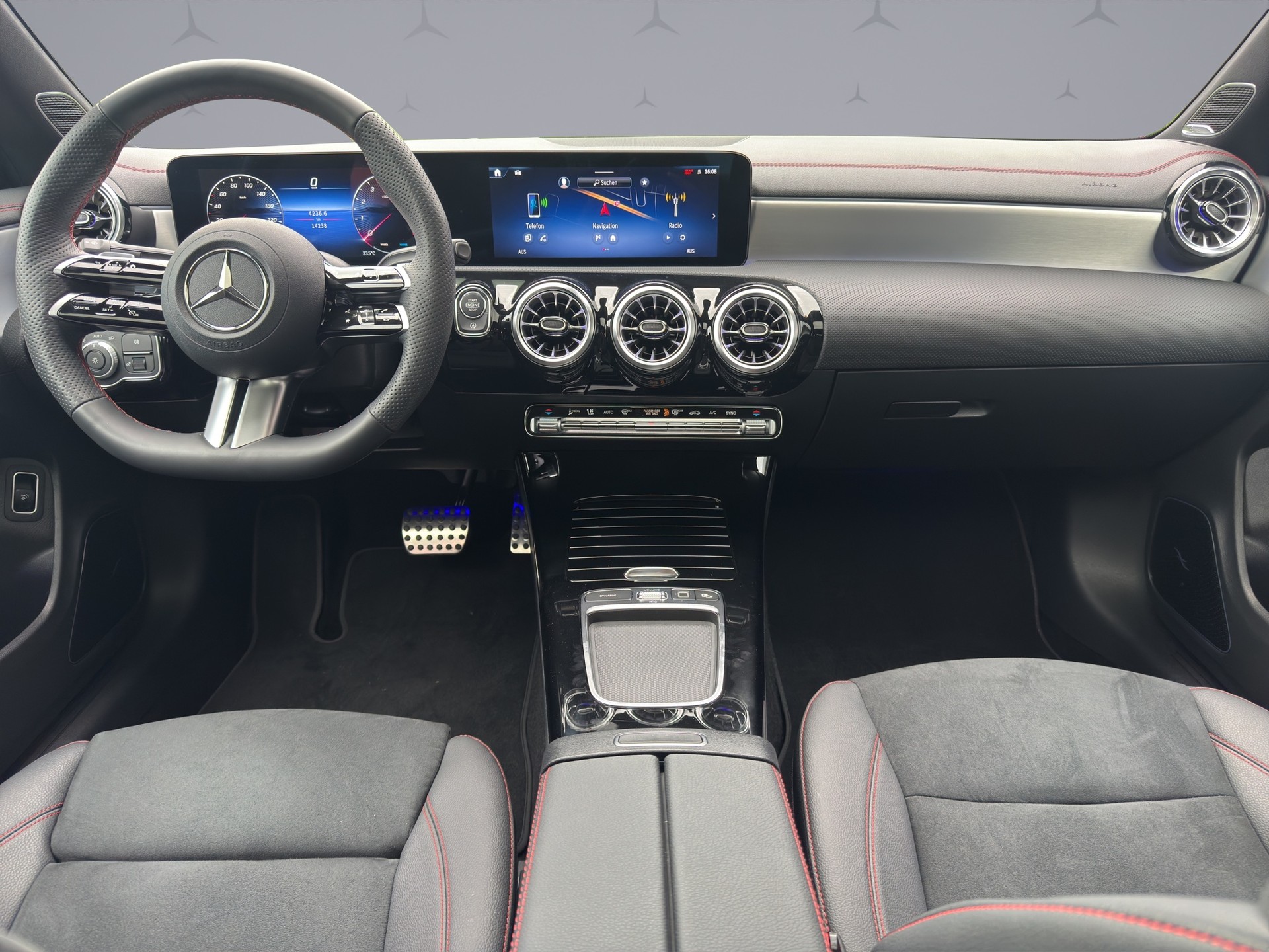 MERCEDES-BENZ CLA 250 AMG Line 4matic-image-13