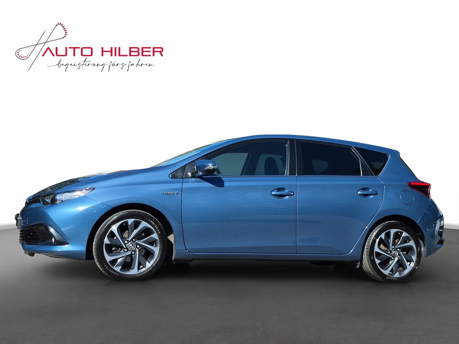 TOYOTA Auris 1.8 HSD Trend e-CVT *Anhängerkupplung/Garantie*-showroom-element-2