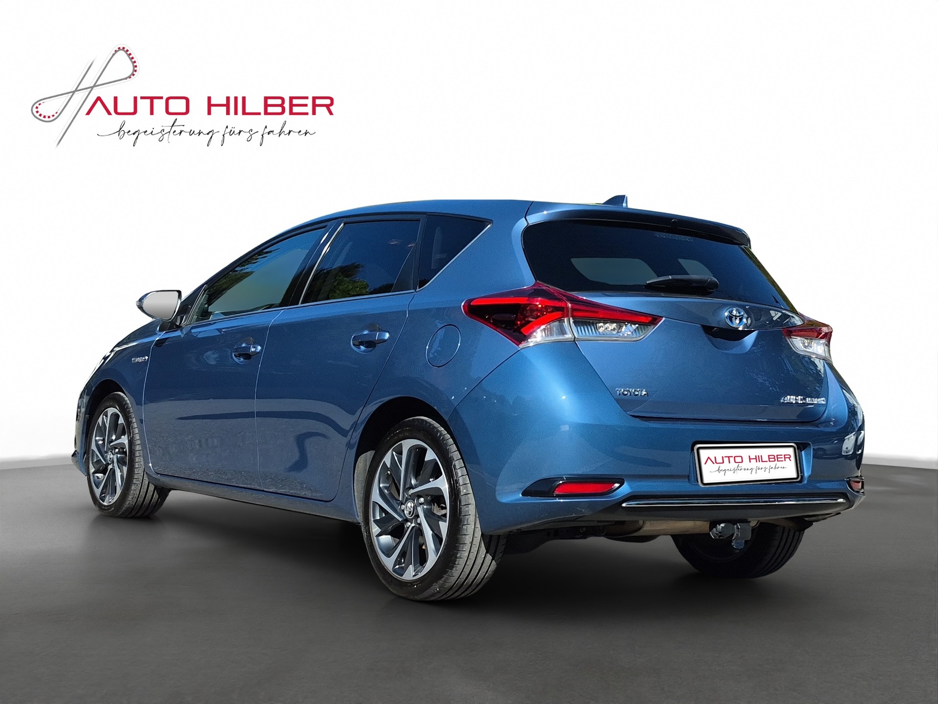 TOYOTA Auris 1.8 HSD Trend e-CVT *Anhängerkupplung/Garantie*-showroom-element-3