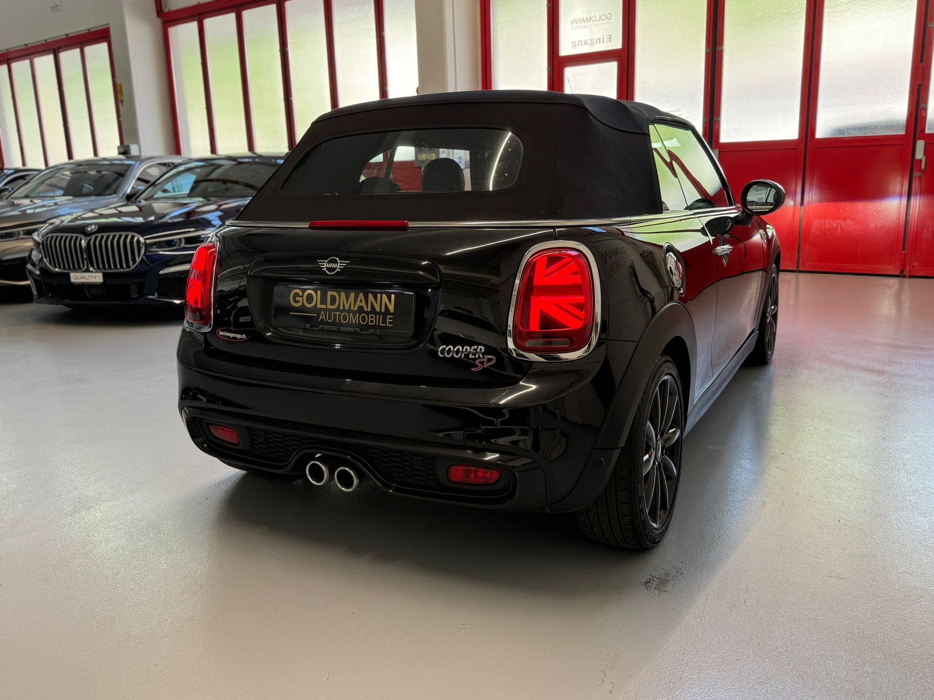 MINI Cooper SD Cabriolet Steptronic-image-6
