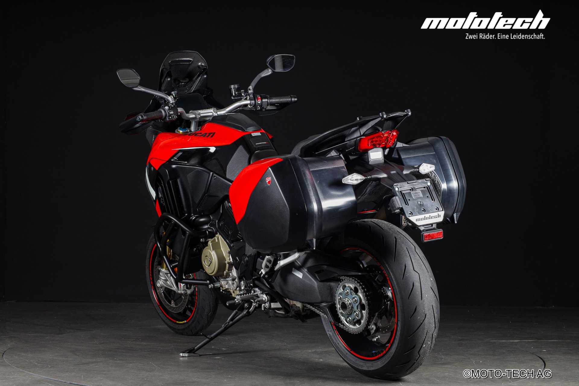 DUCATI Multistrada V4 Pikes Peak-image-3
