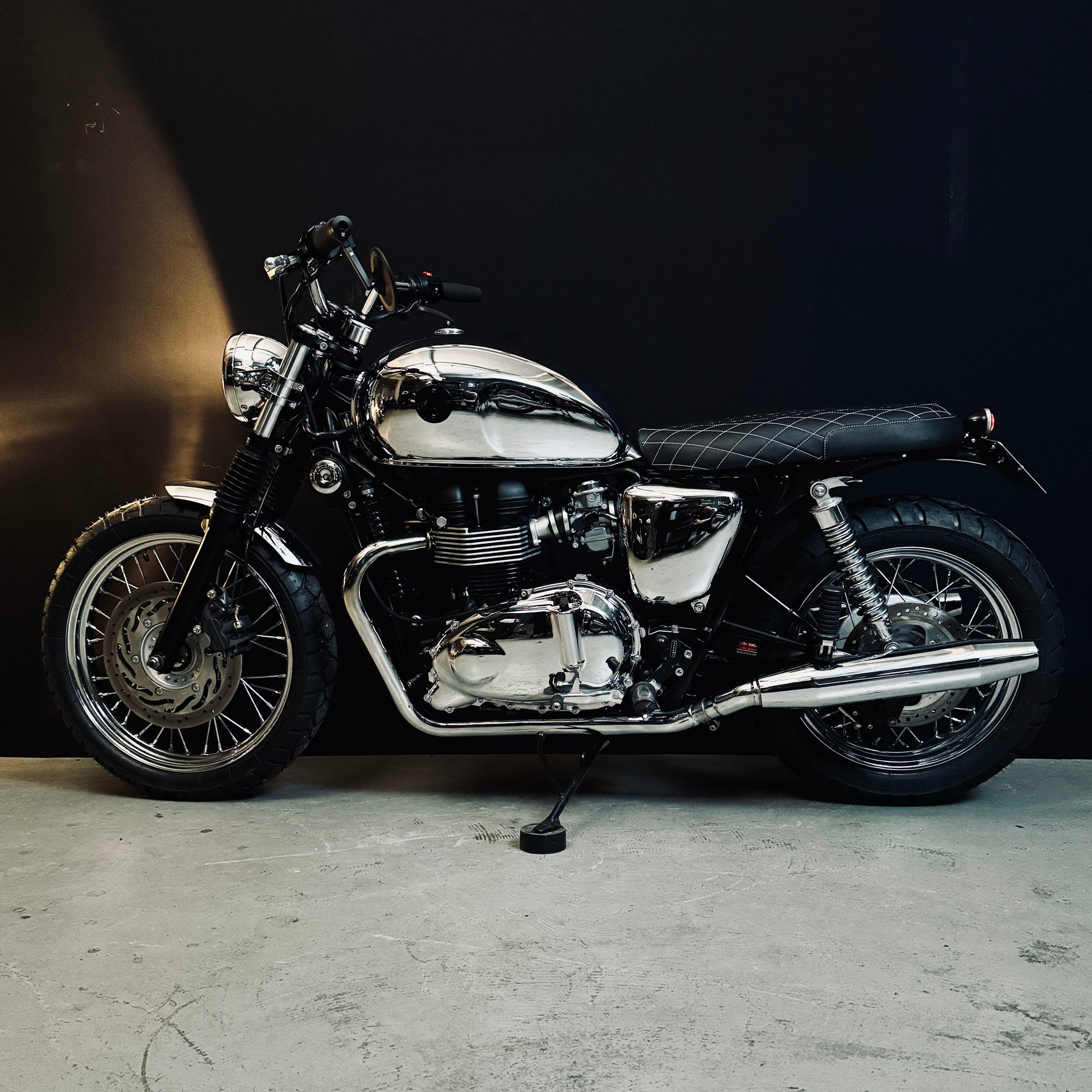 TRIUMPH Bonneville Spirit-image-6