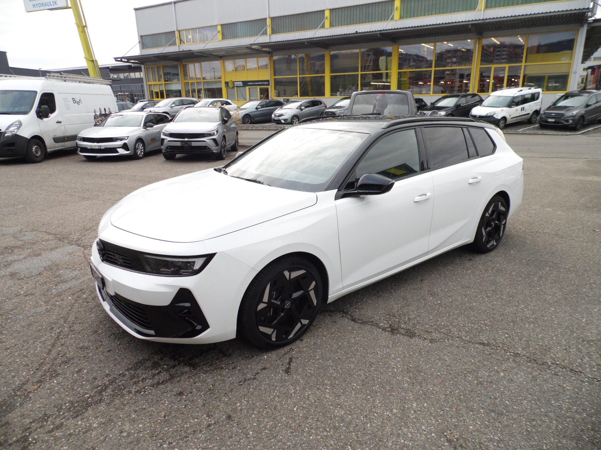 OPEL Astra Sports Tourer 1.6 T PHEV 225 GSe-image-1