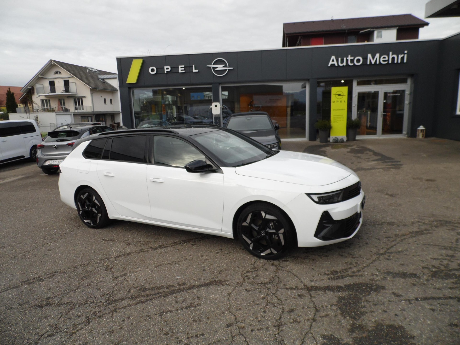 OPEL Astra Sports Tourer 1.6 T PHEV 225 GSe