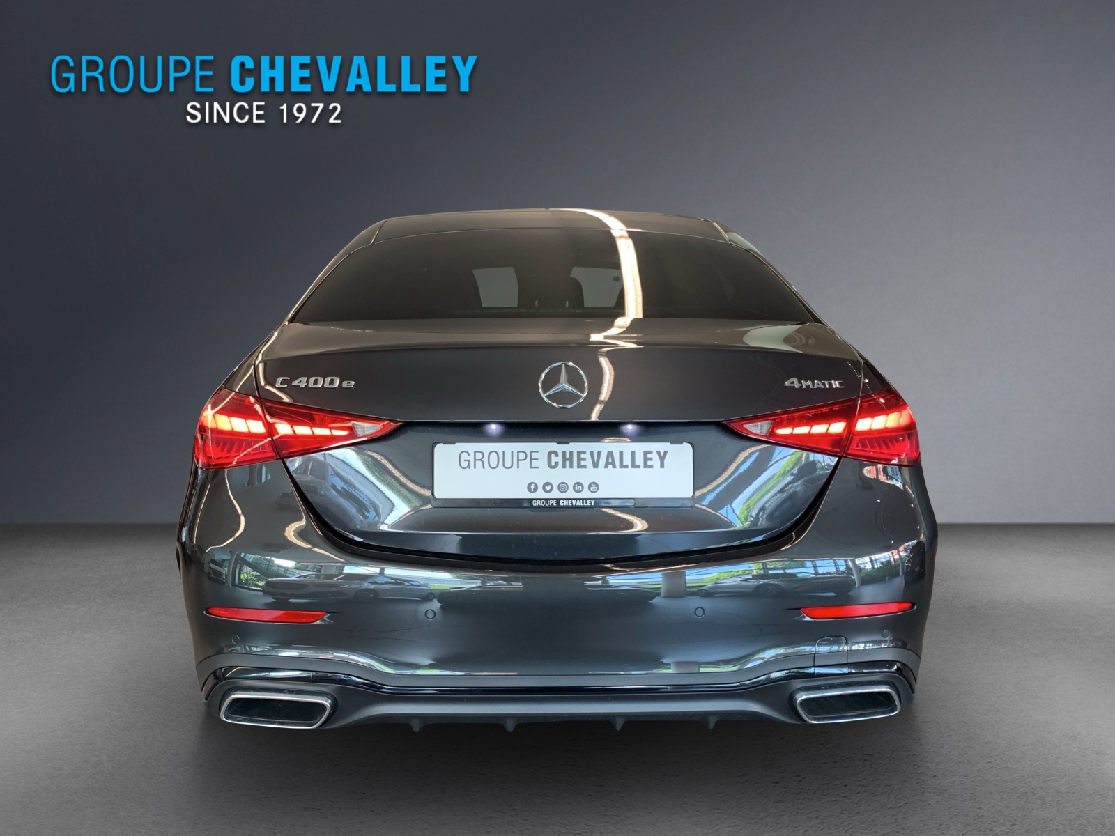 MERCEDES-BENZ C 400e 4 Matic-showroom-element-2