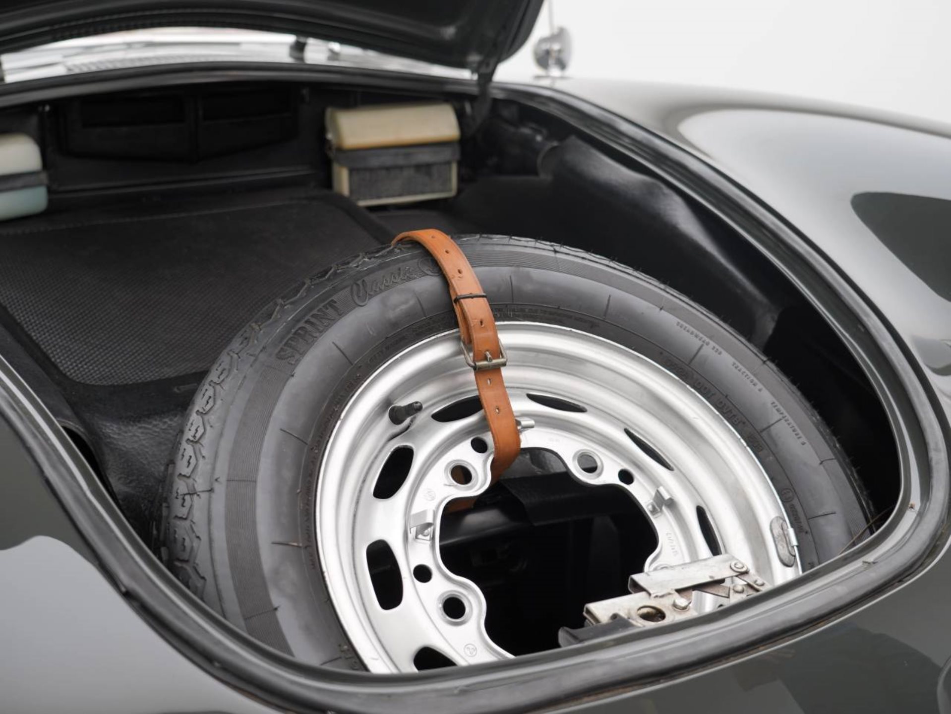 PORSCHE 356 B T6 Cabriolet-image-23