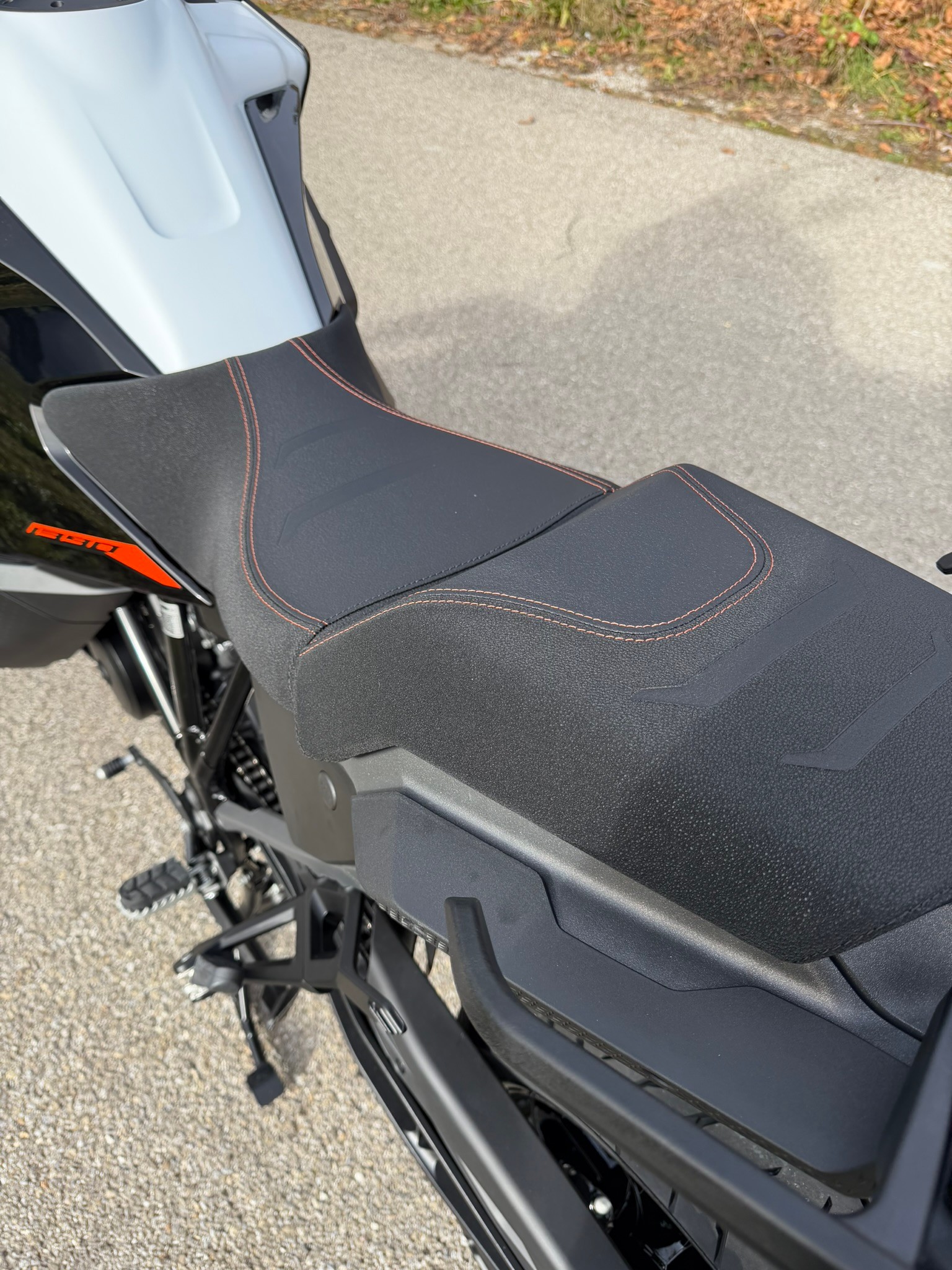 KTM 2026 KTM 1390 Super Adventure S EVO-image-9