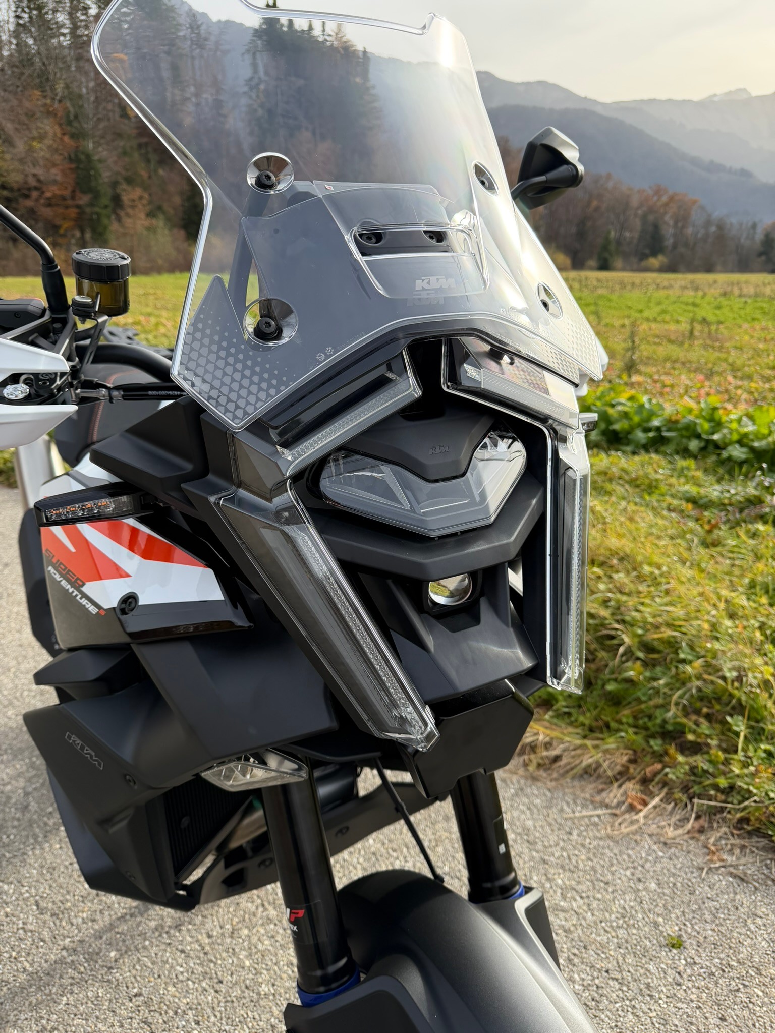 KTM 2026 KTM 1390 Super Adventure S EVO-image-2