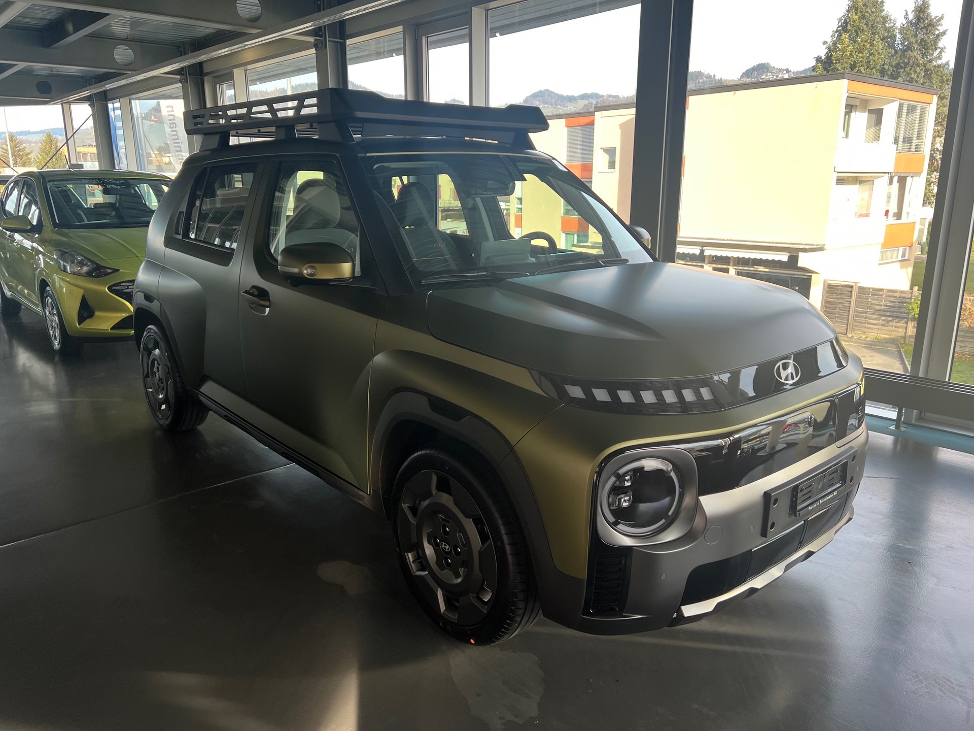 HYUNDAI Inster 49kWh Vertex Cross-showroom-element-2