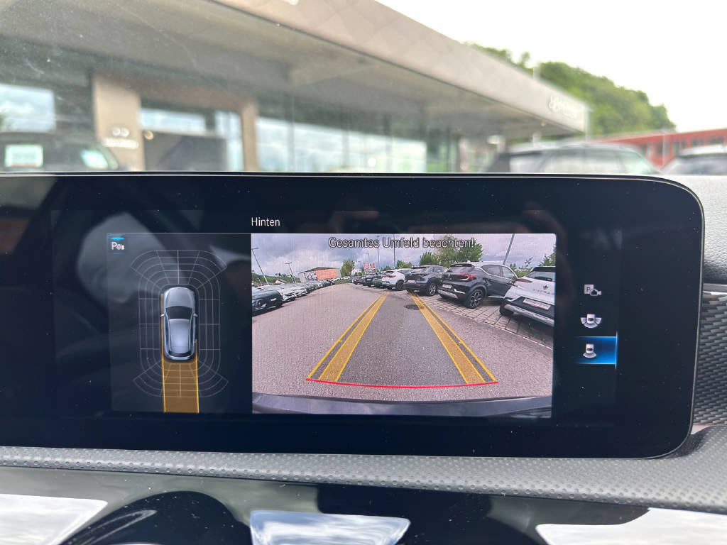 MERCEDES-BENZ A 200 Progressive-image-17